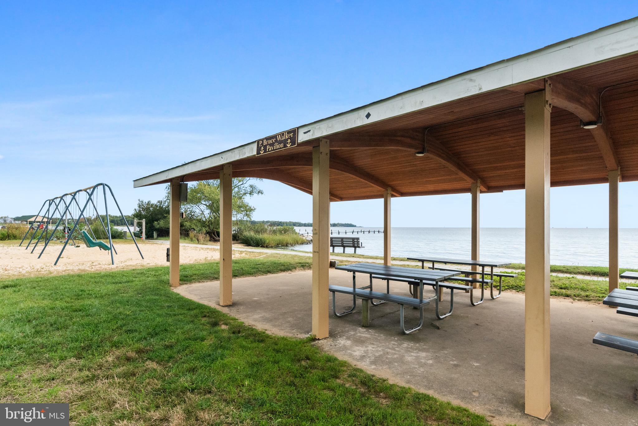 125 PINECREST DRIVE