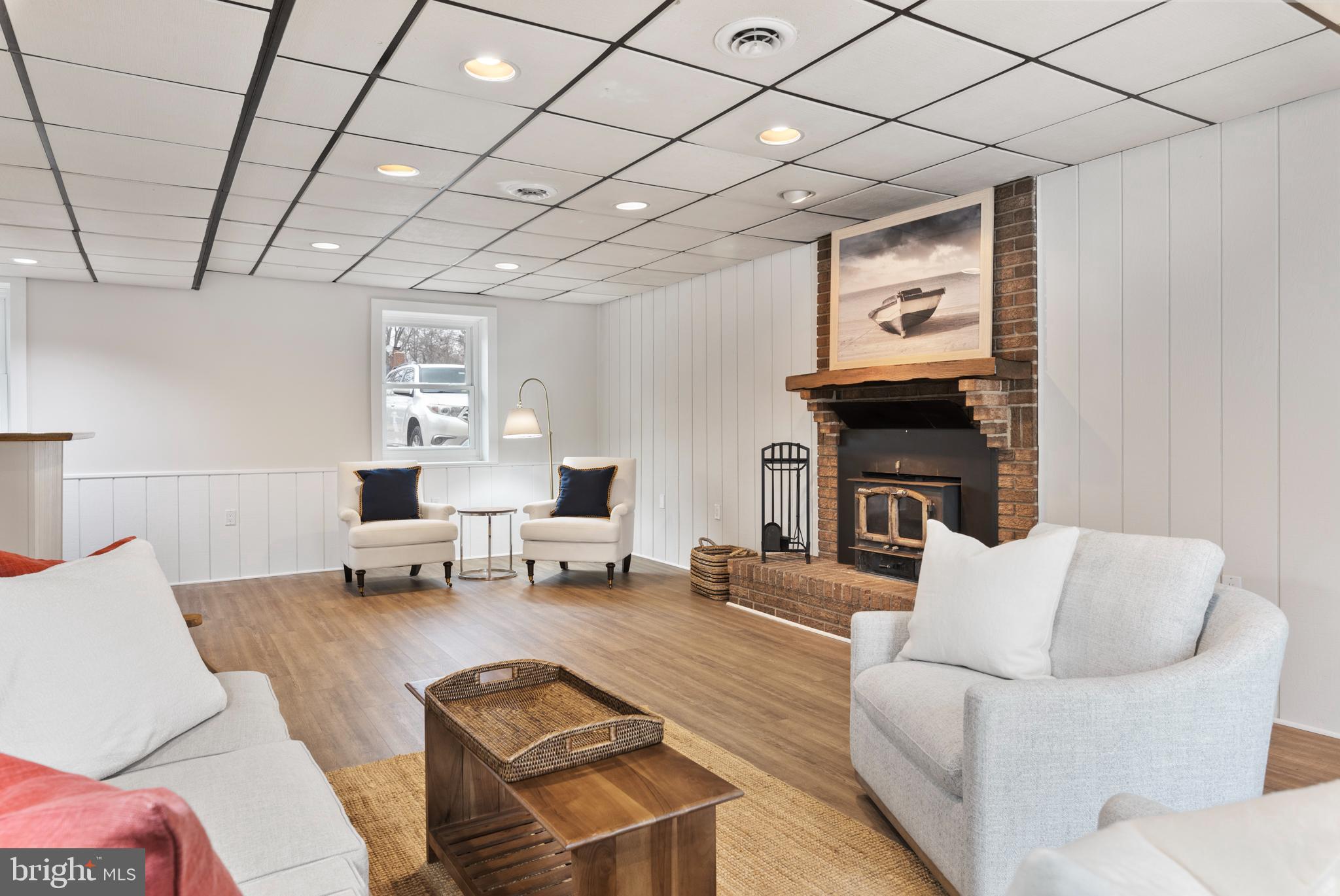 125 PINECREST DRIVE