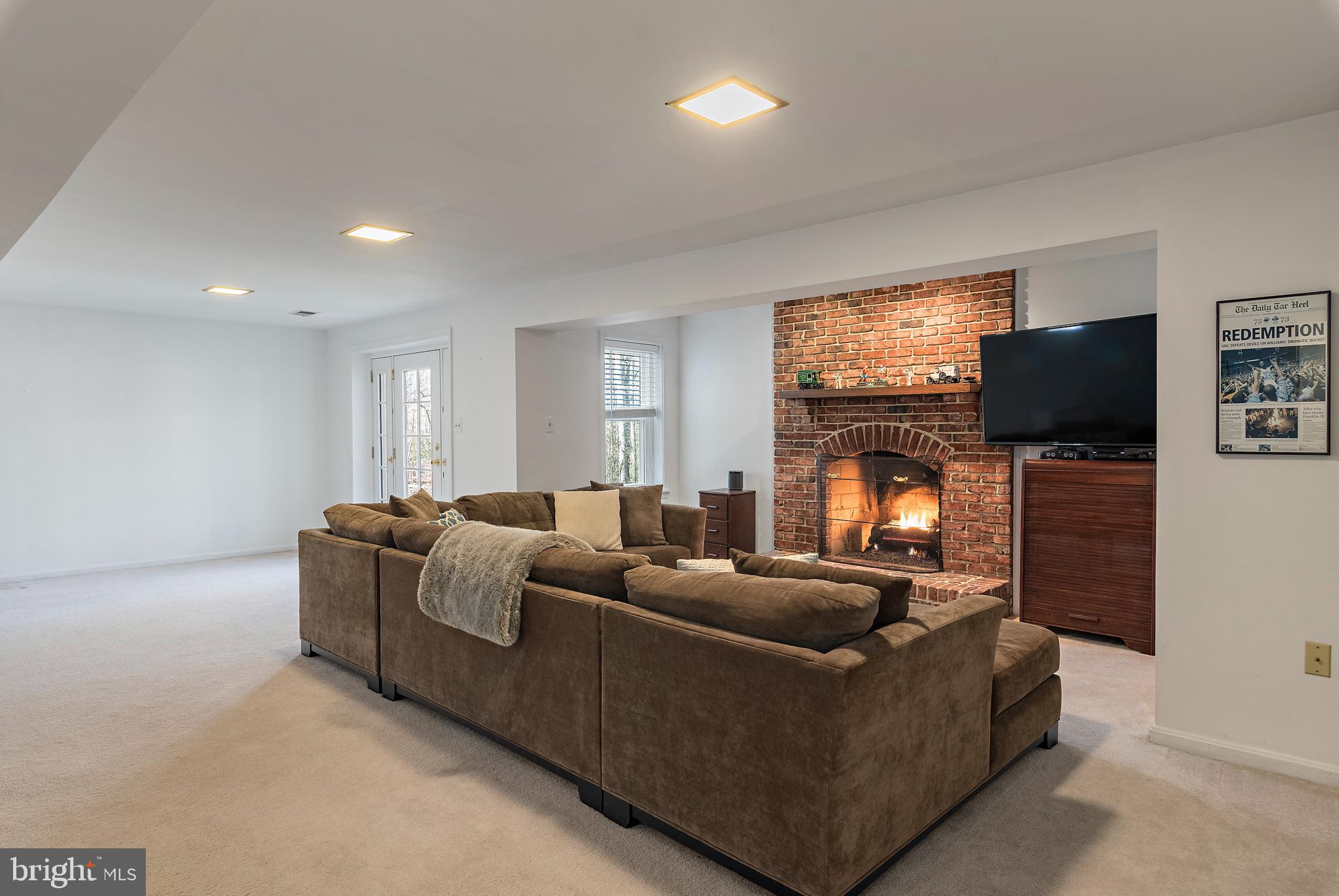 914 MALVERN HILL DRIVE