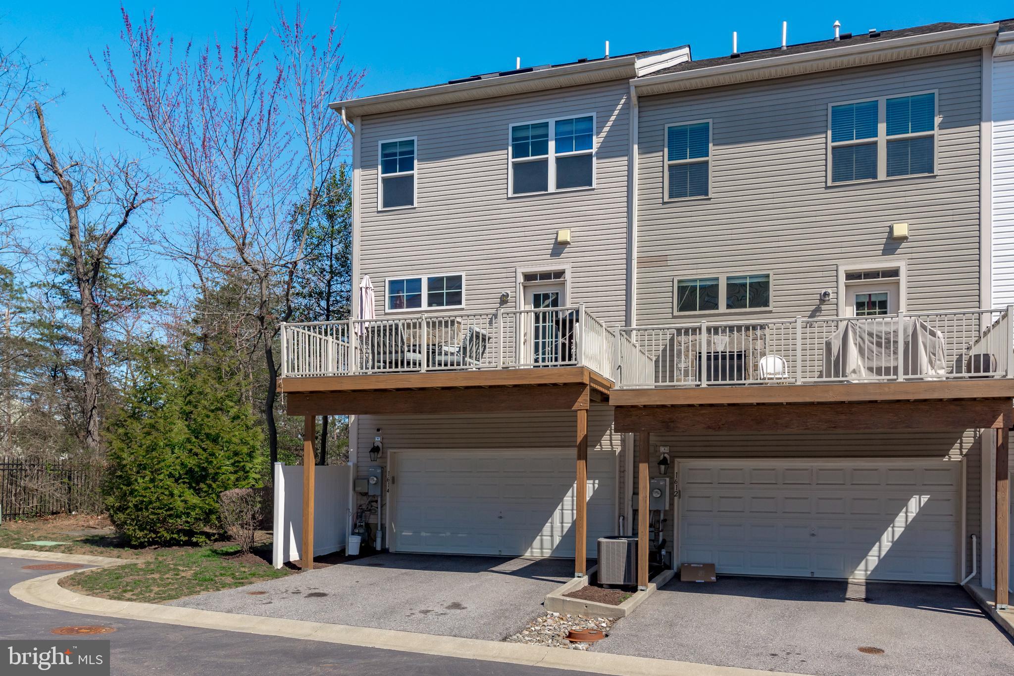 1614 BELLE DRIVE