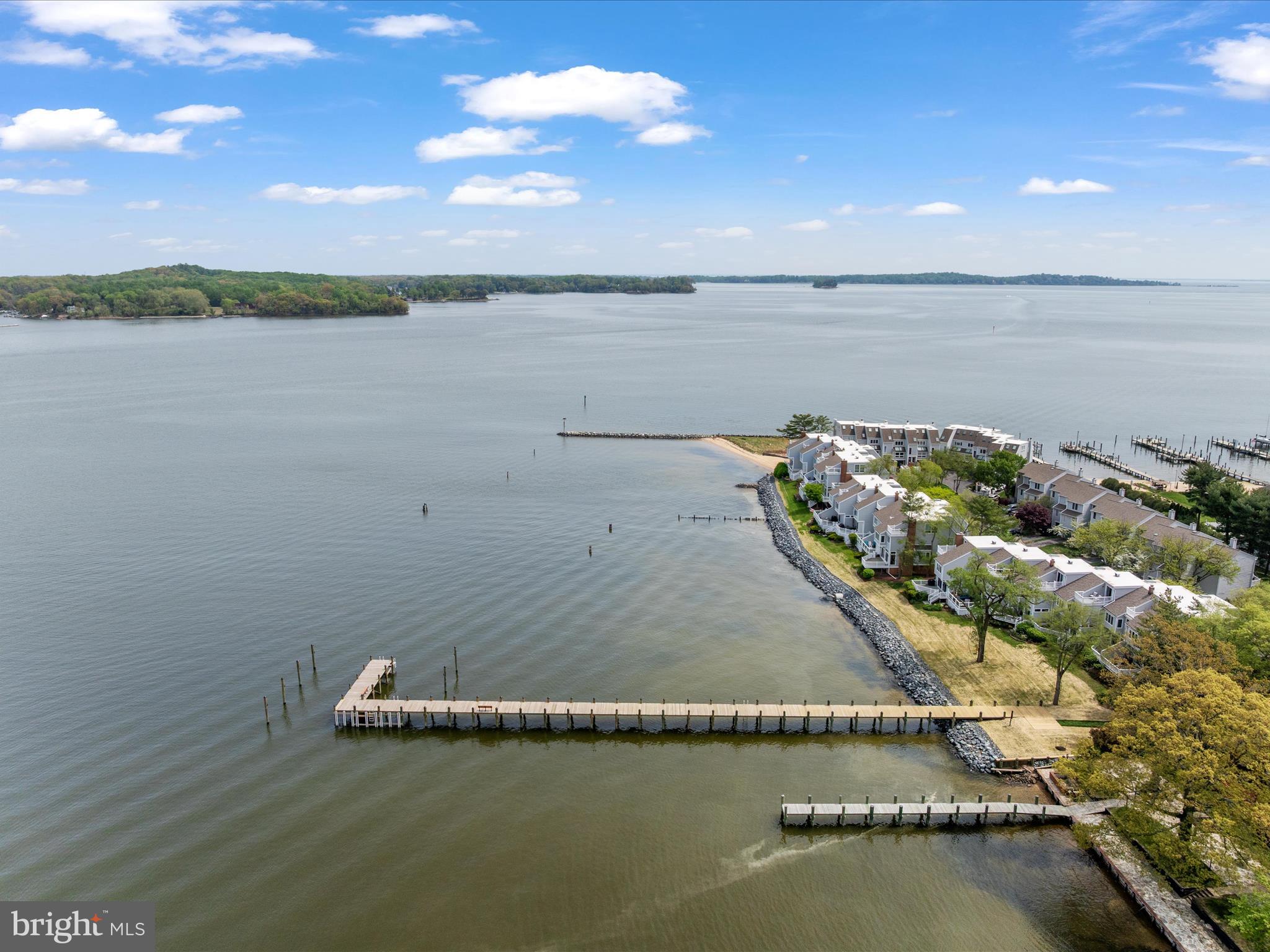 504 MOORINGS CIRCLE