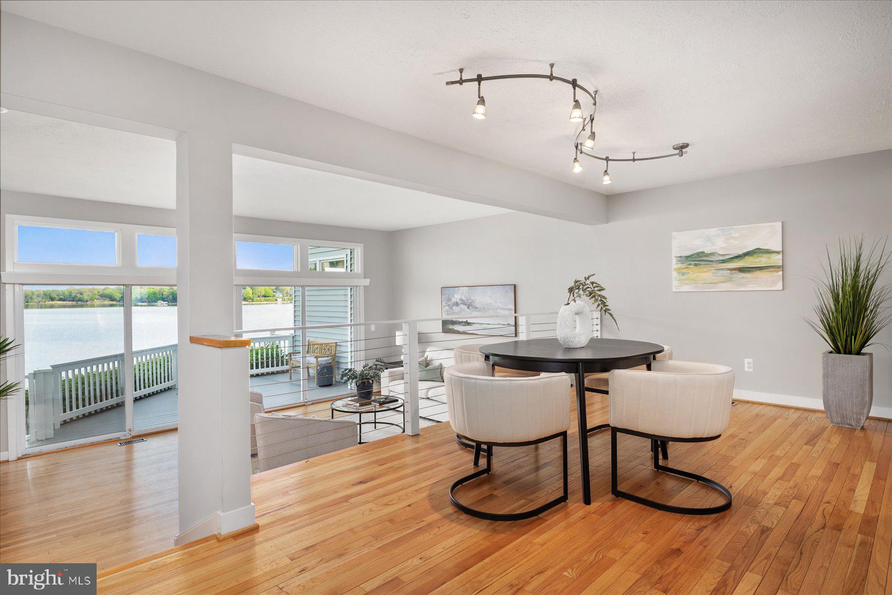 504 MOORINGS CIRCLE