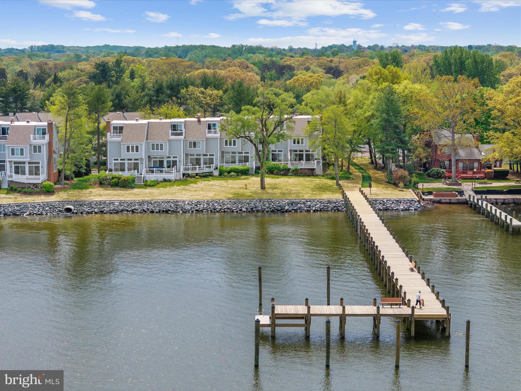 504 MOORINGS CIRCLE