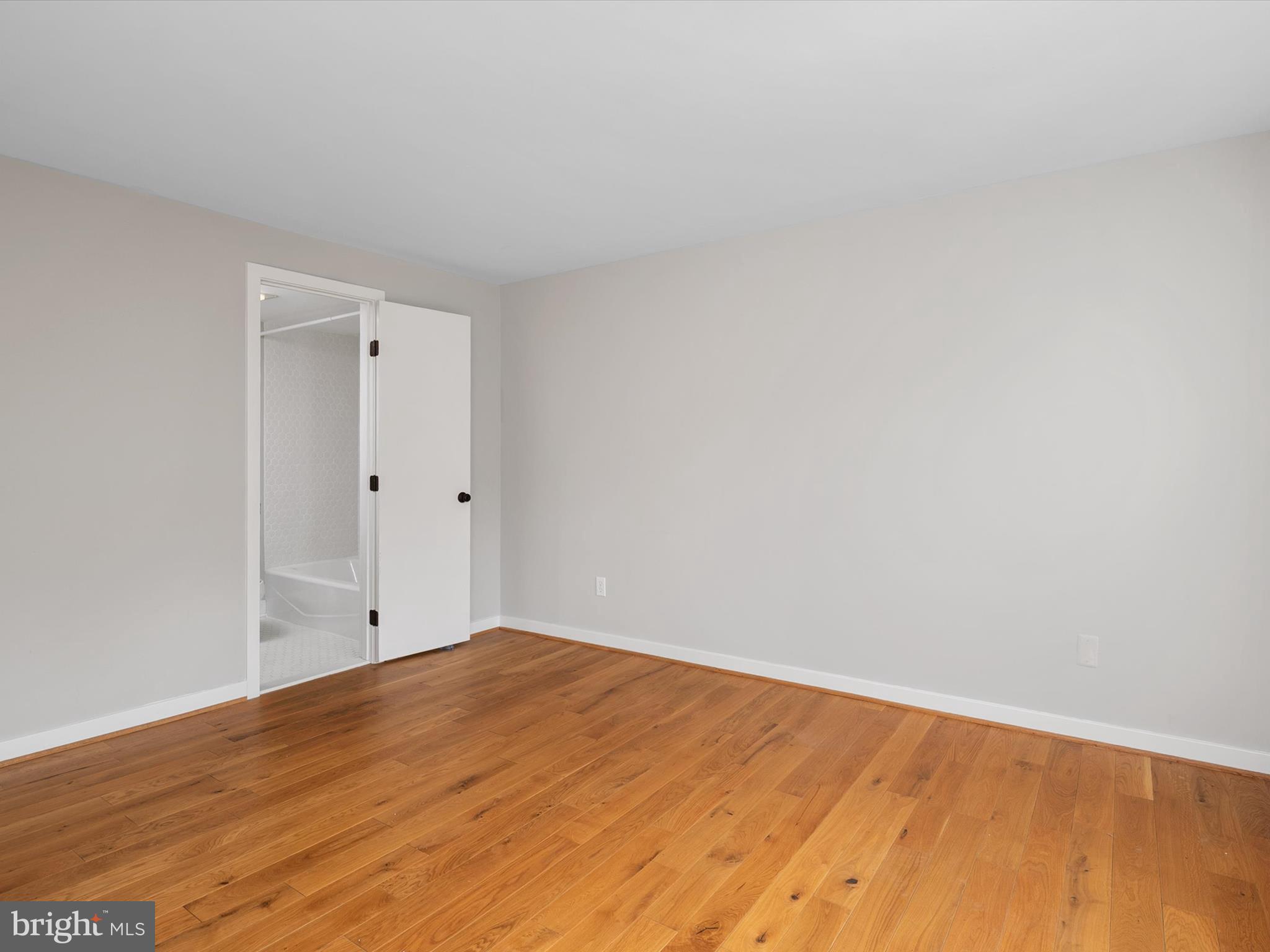 504 MOORINGS CIRCLE