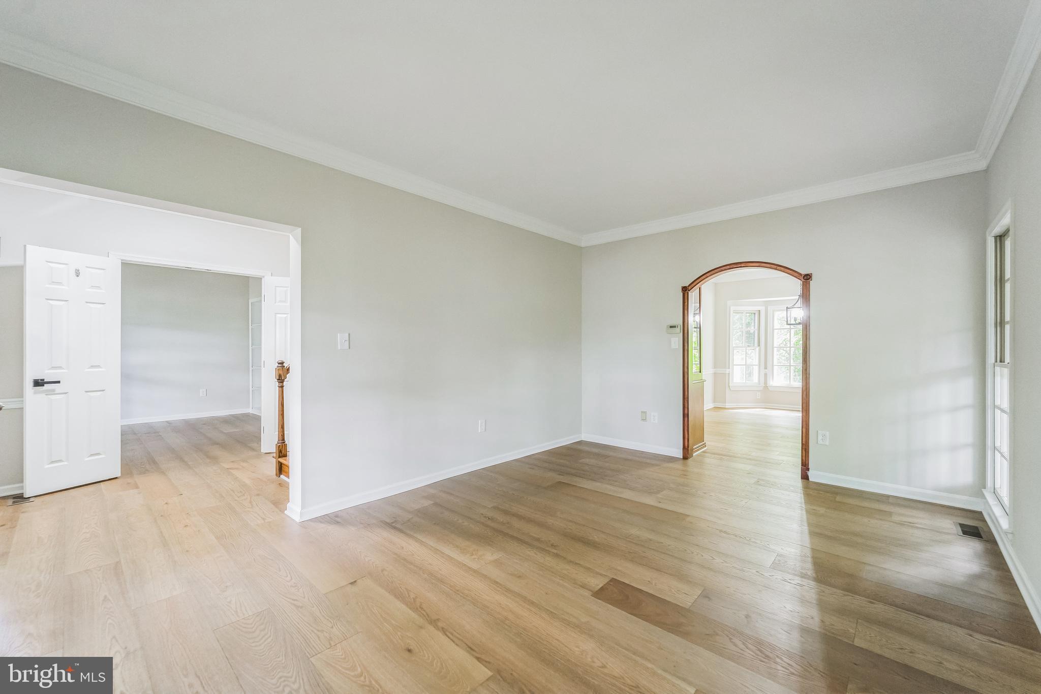 1206 SOUTHWIND COURT
