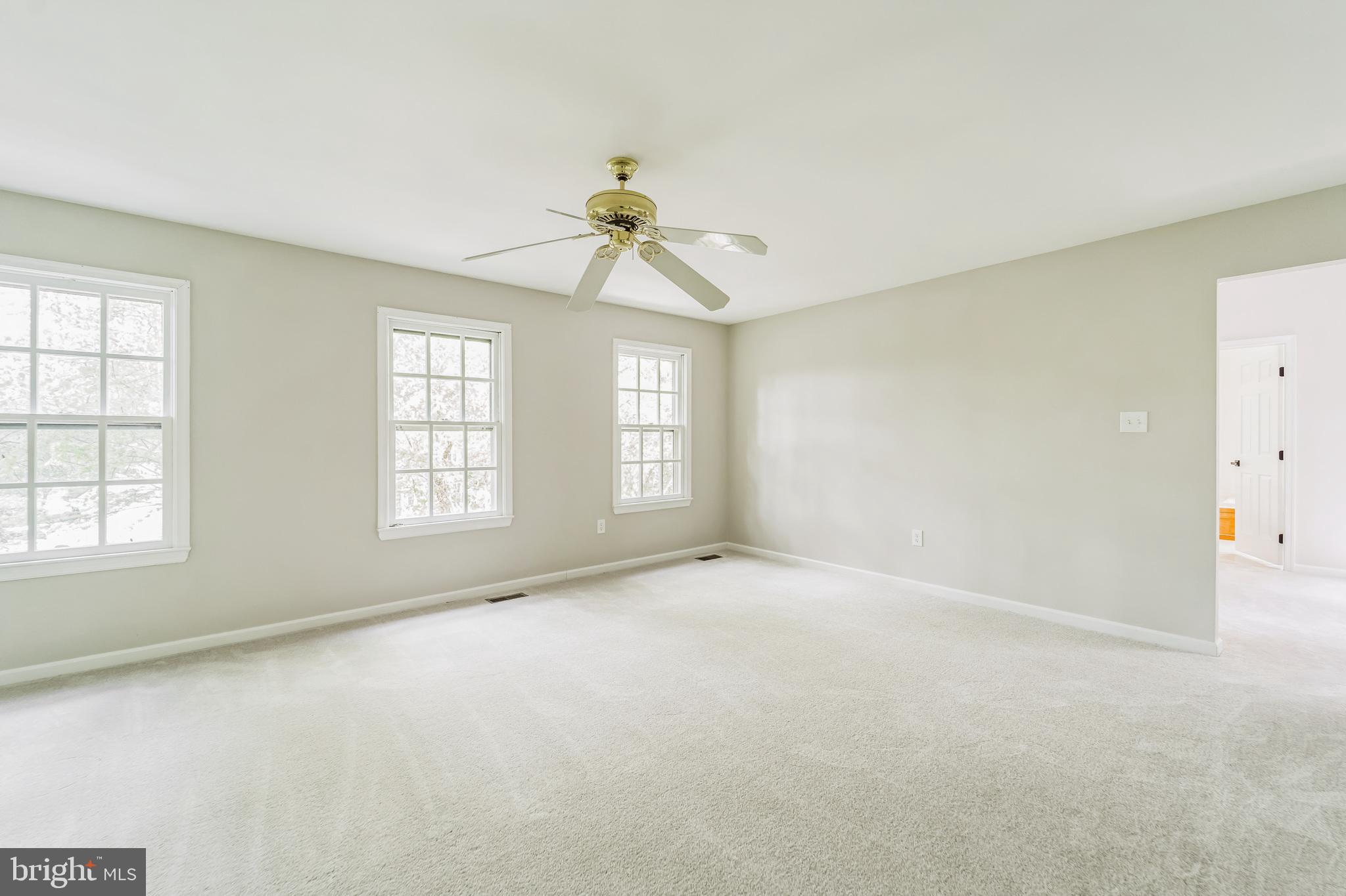 1206 SOUTHWIND COURT