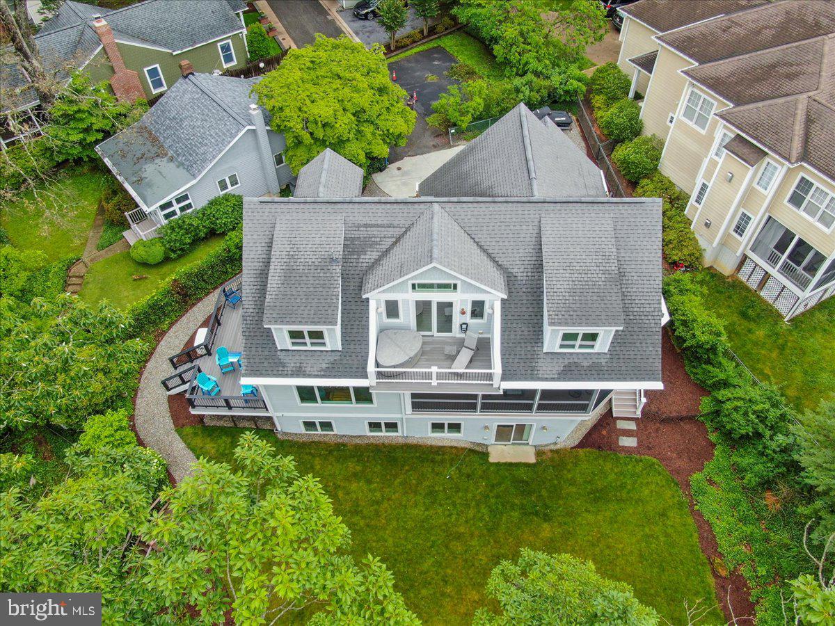 637 RAVINE ROAD