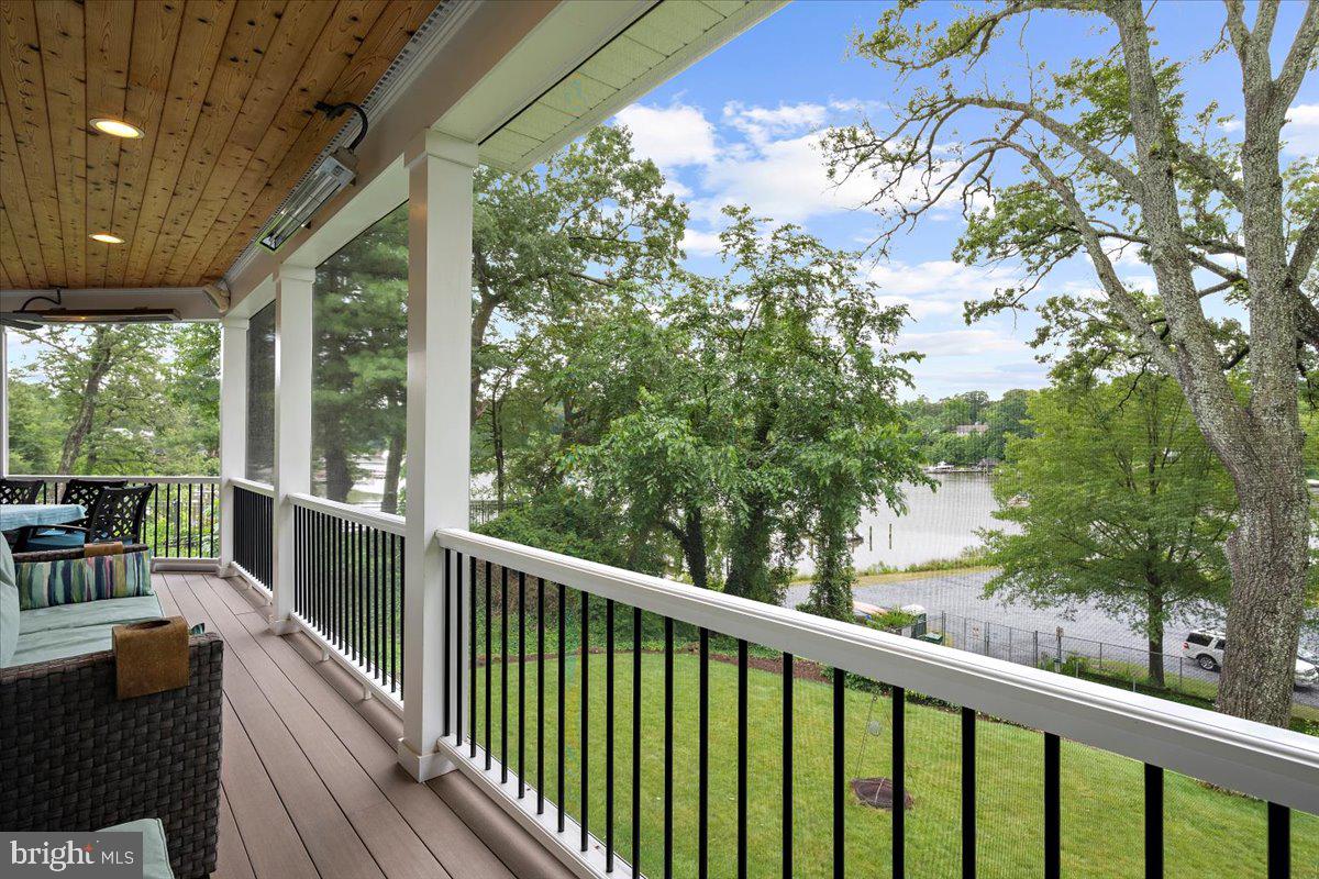 637 RAVINE ROAD
