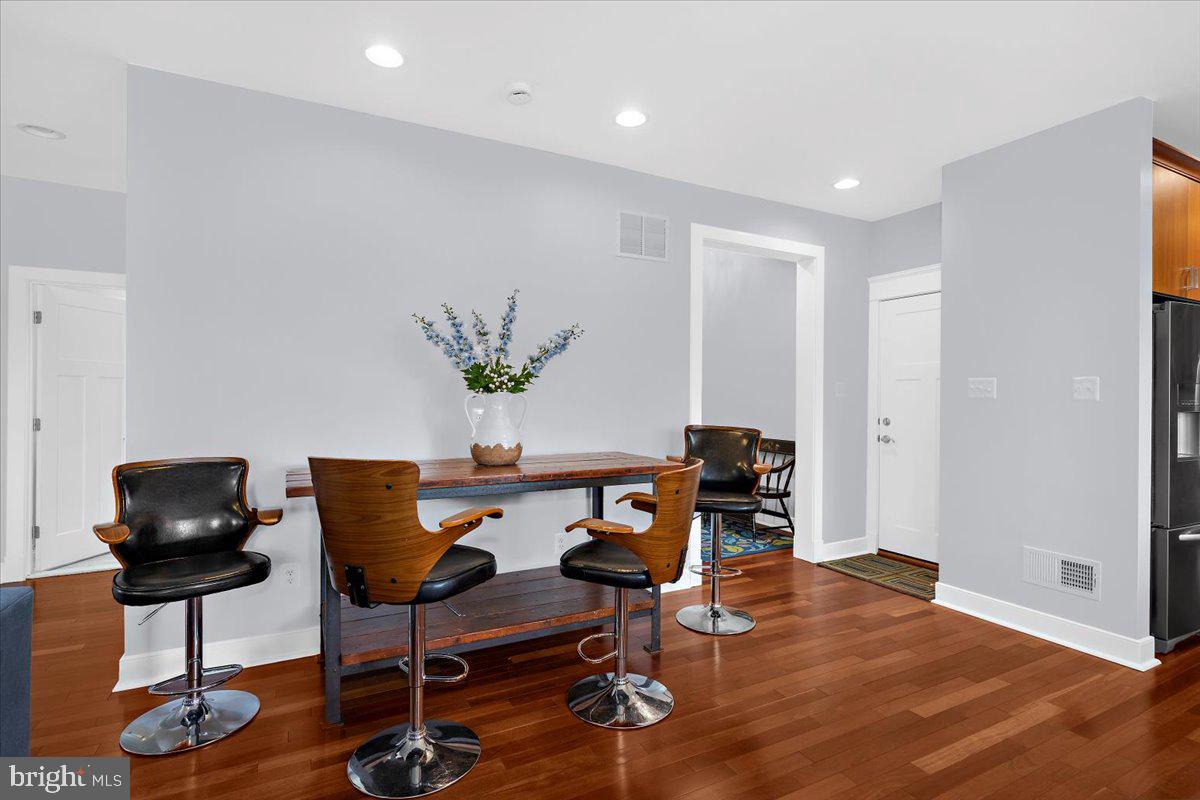 637 RAVINE ROAD