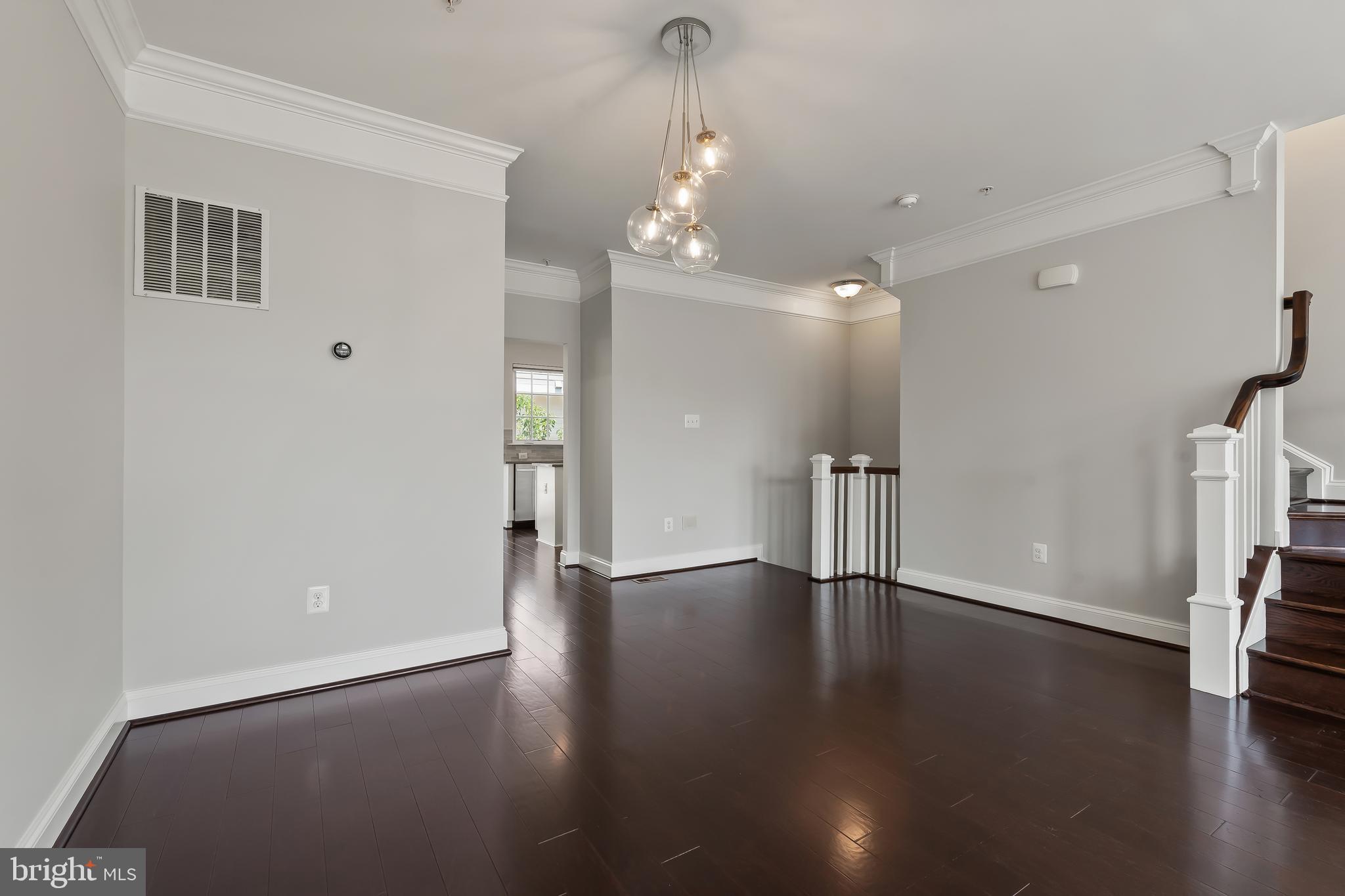 89 SOUTHGATE AVENUE