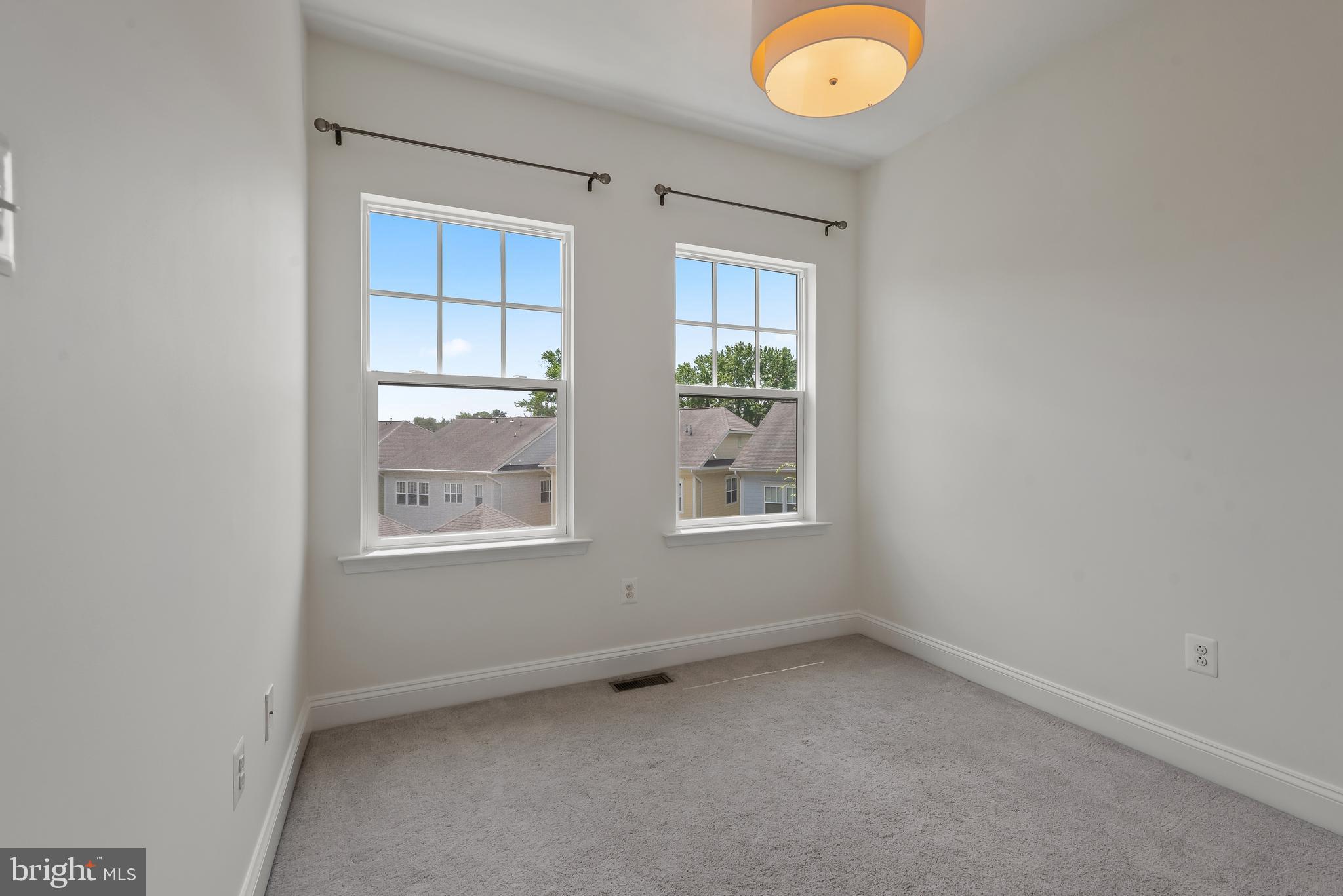 89 SOUTHGATE AVENUE