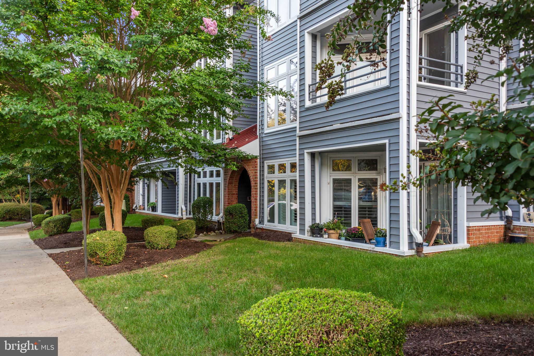 1142 LAKE HERON DRIVE 2B