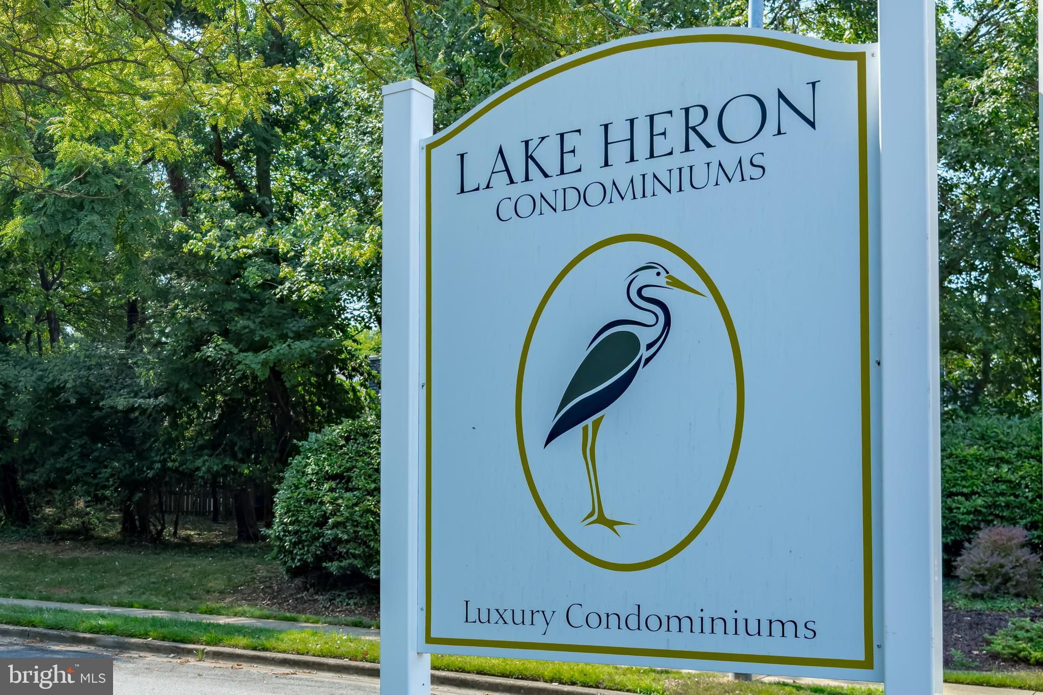 1142 LAKE HERON DRIVE 2B