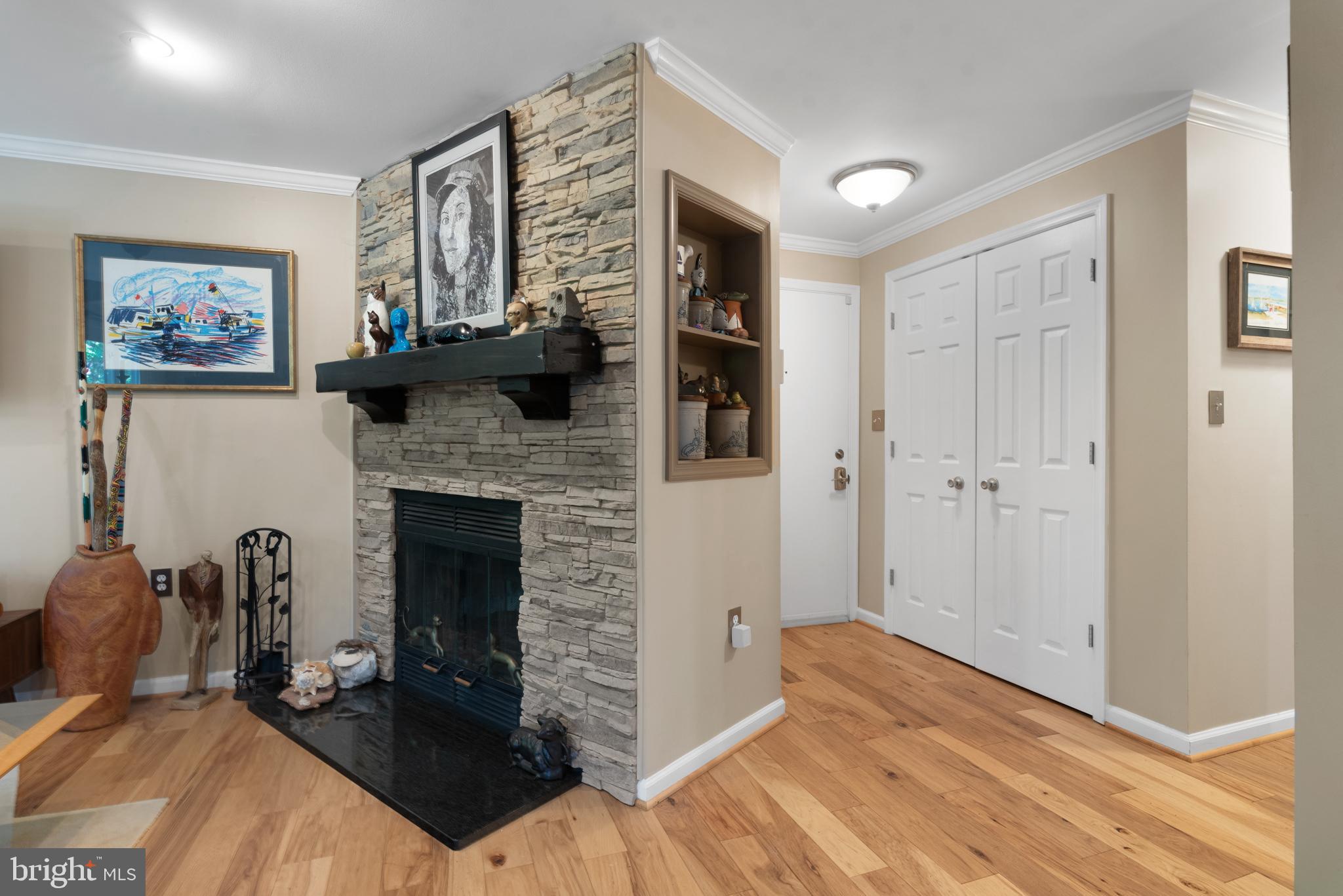 1142 LAKE HERON DRIVE 2B