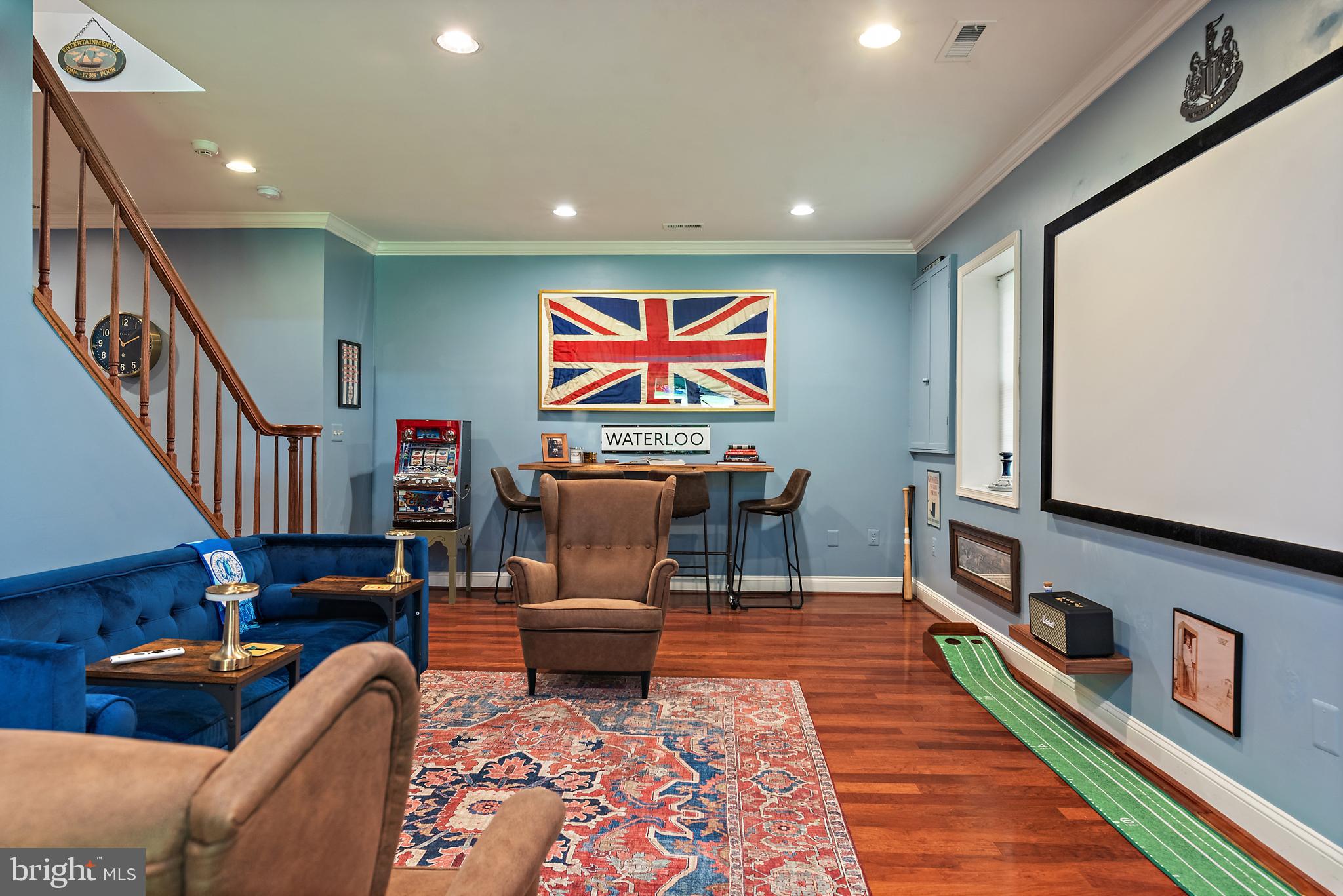 905 MALVERN HILL DRIVE