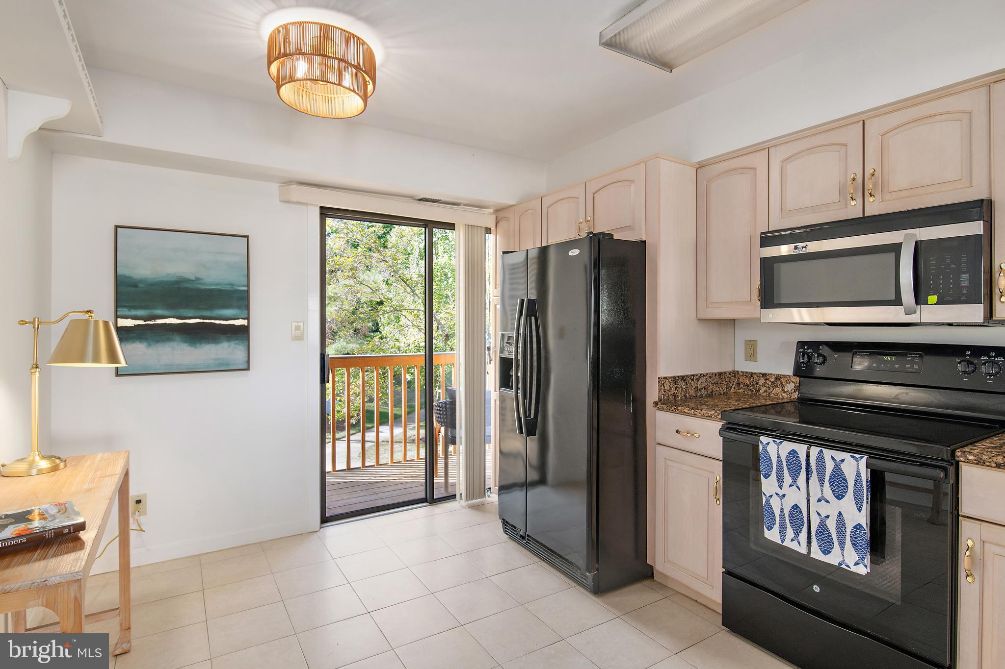 7044 HARBOUR VILLAGE COURT 102
