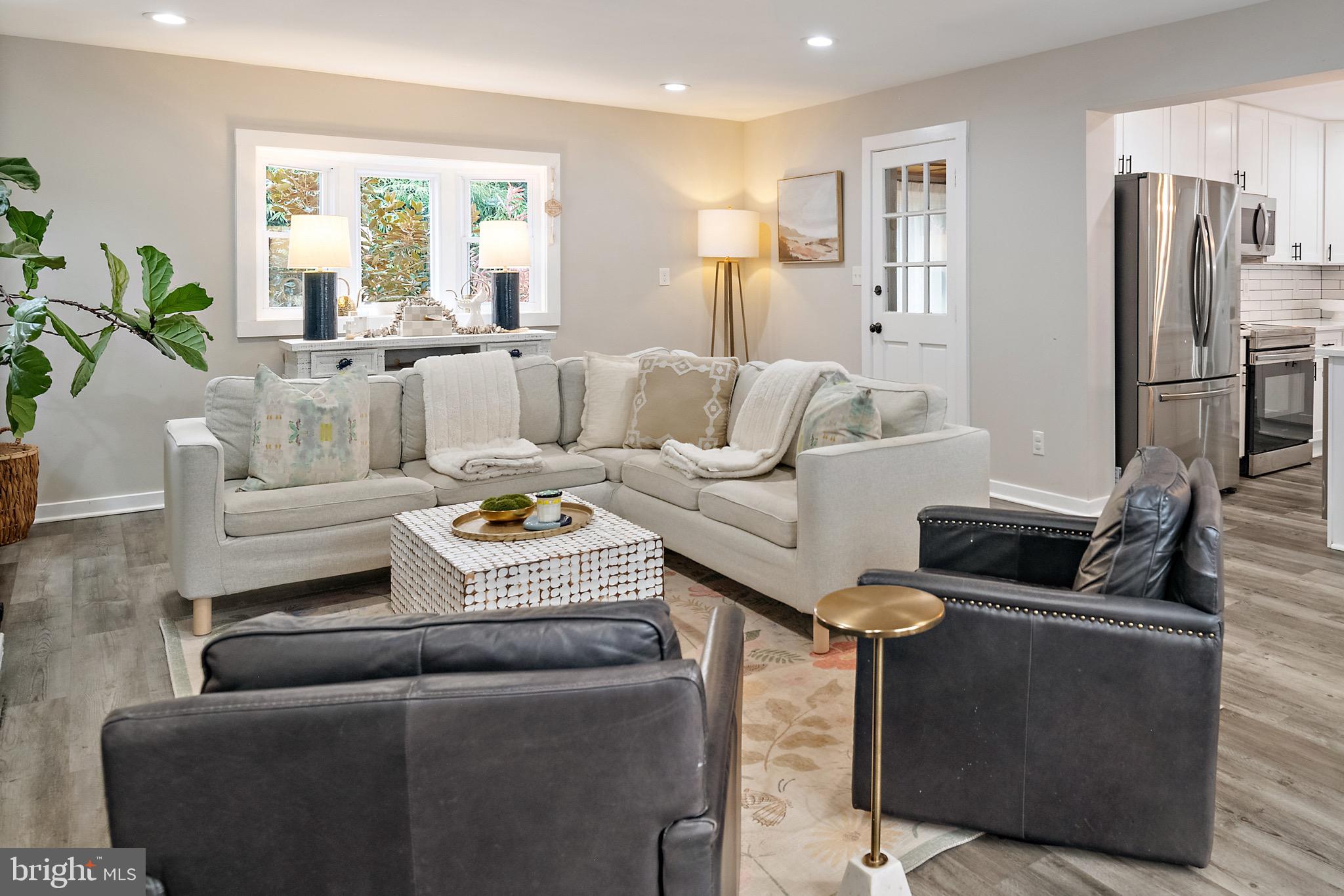 1009 OLD BAY RIDGE ROAD