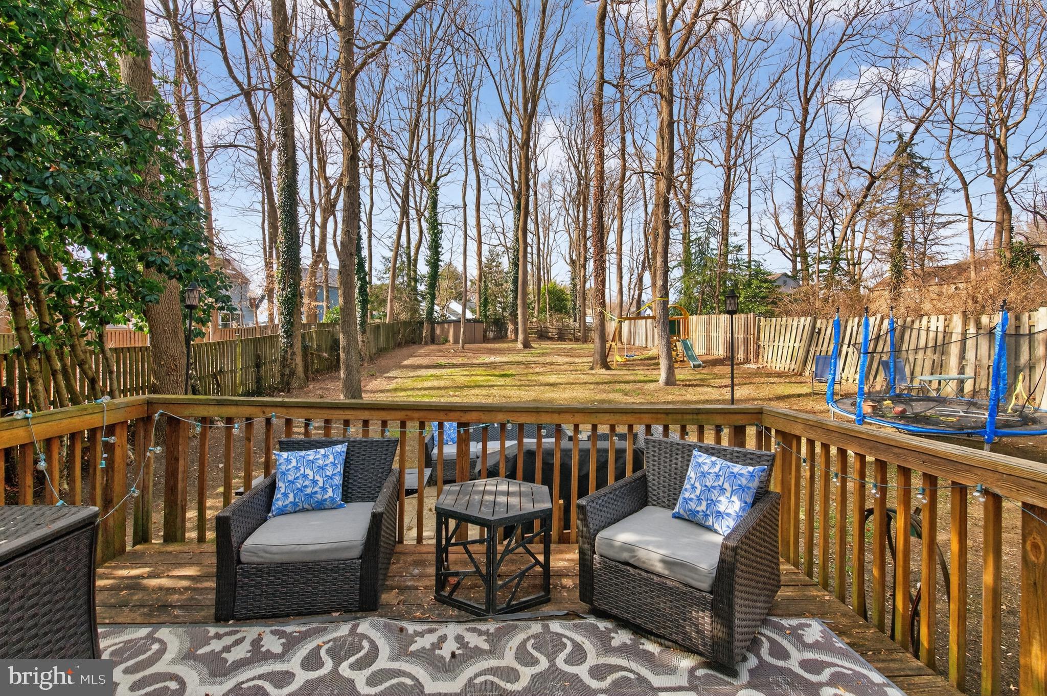 40 WINDWHISPER LANE
