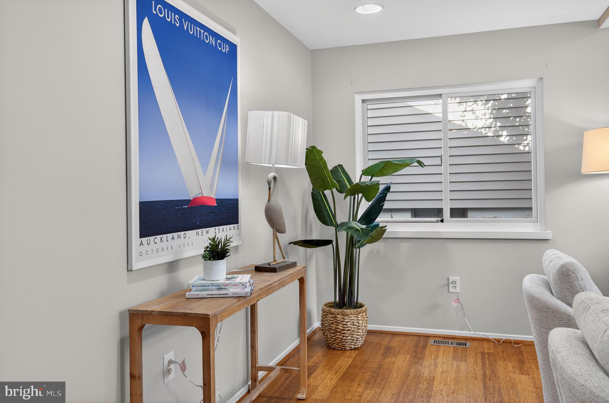 40 WINDWHISPER LANE