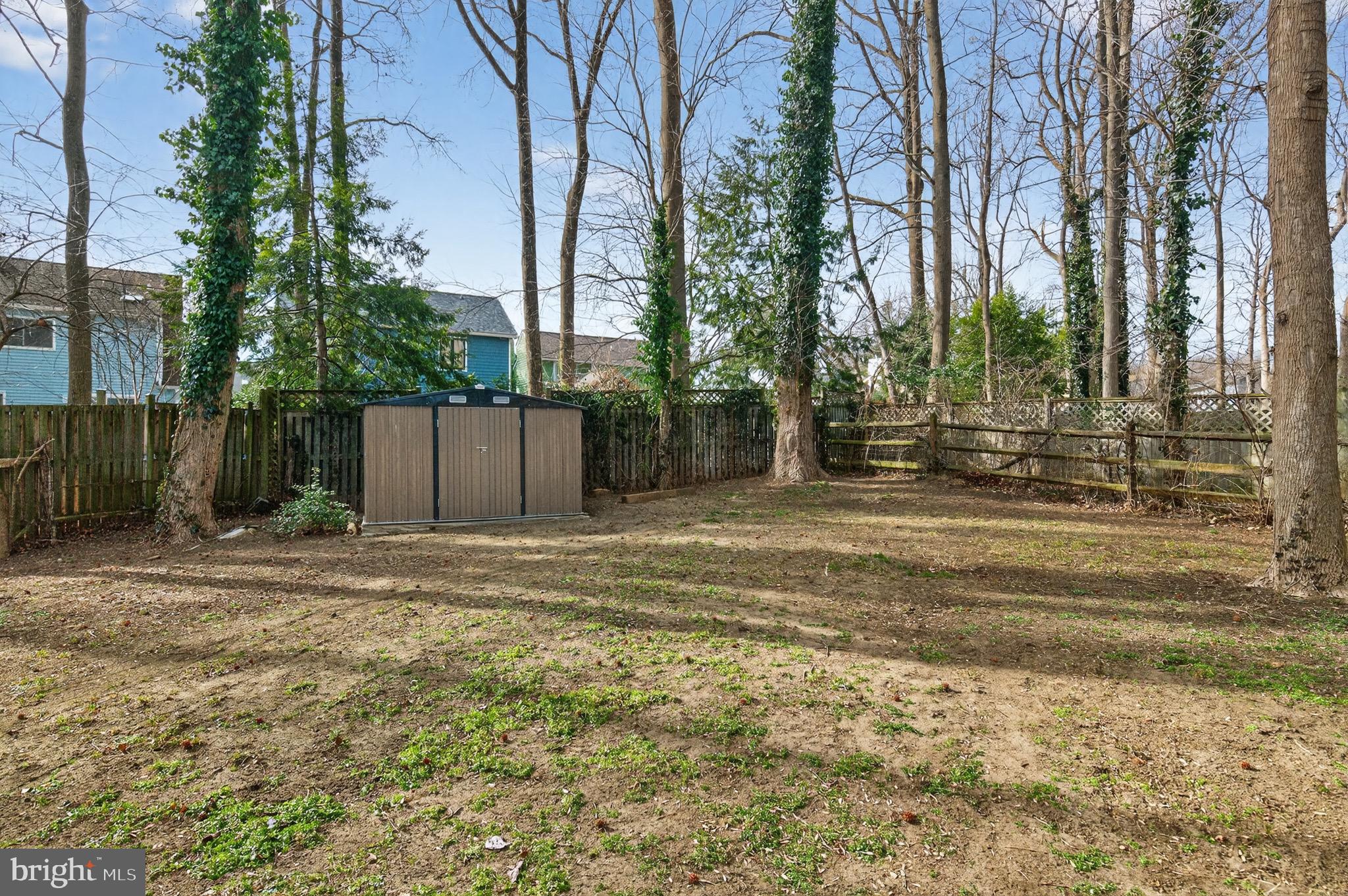 40 WINDWHISPER LANE