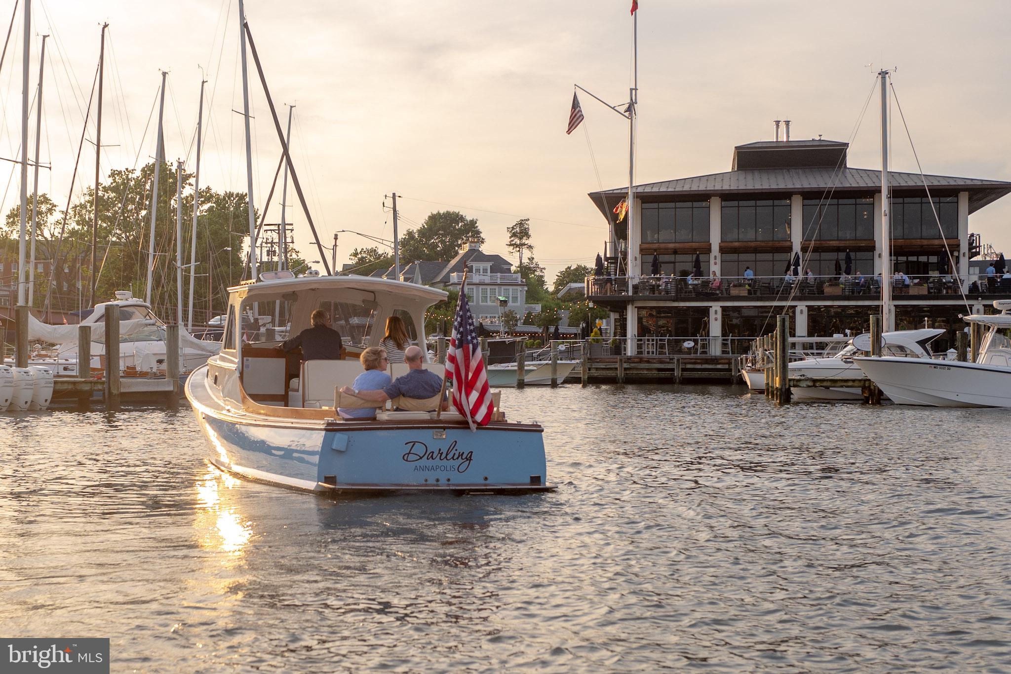 105 GRISCOM SQUARE WAY