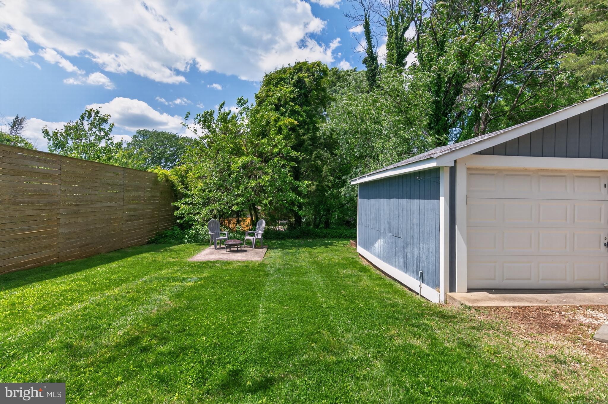607 MELVIN AVENUE