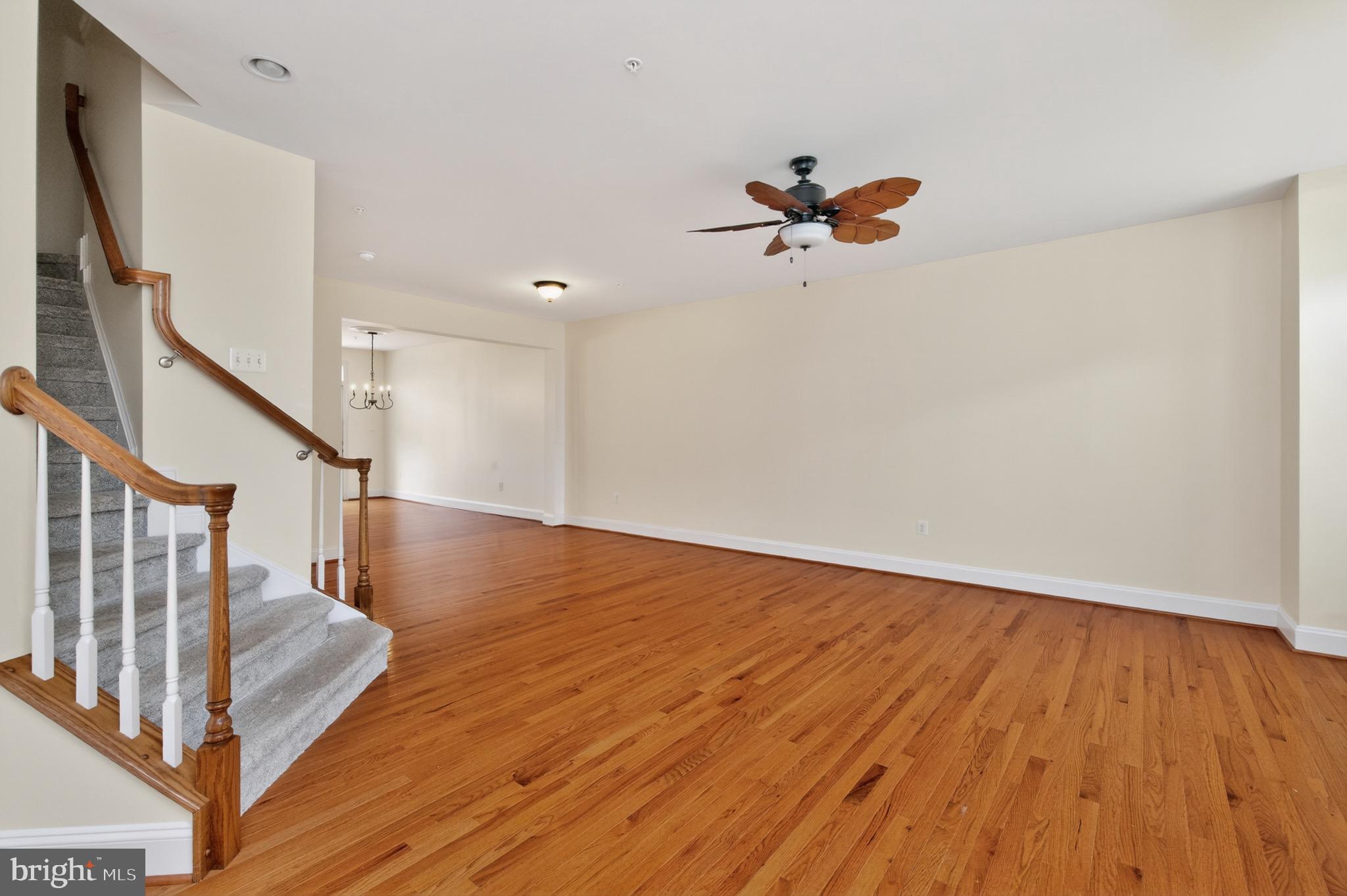 548 DEEP CREEK VIEW