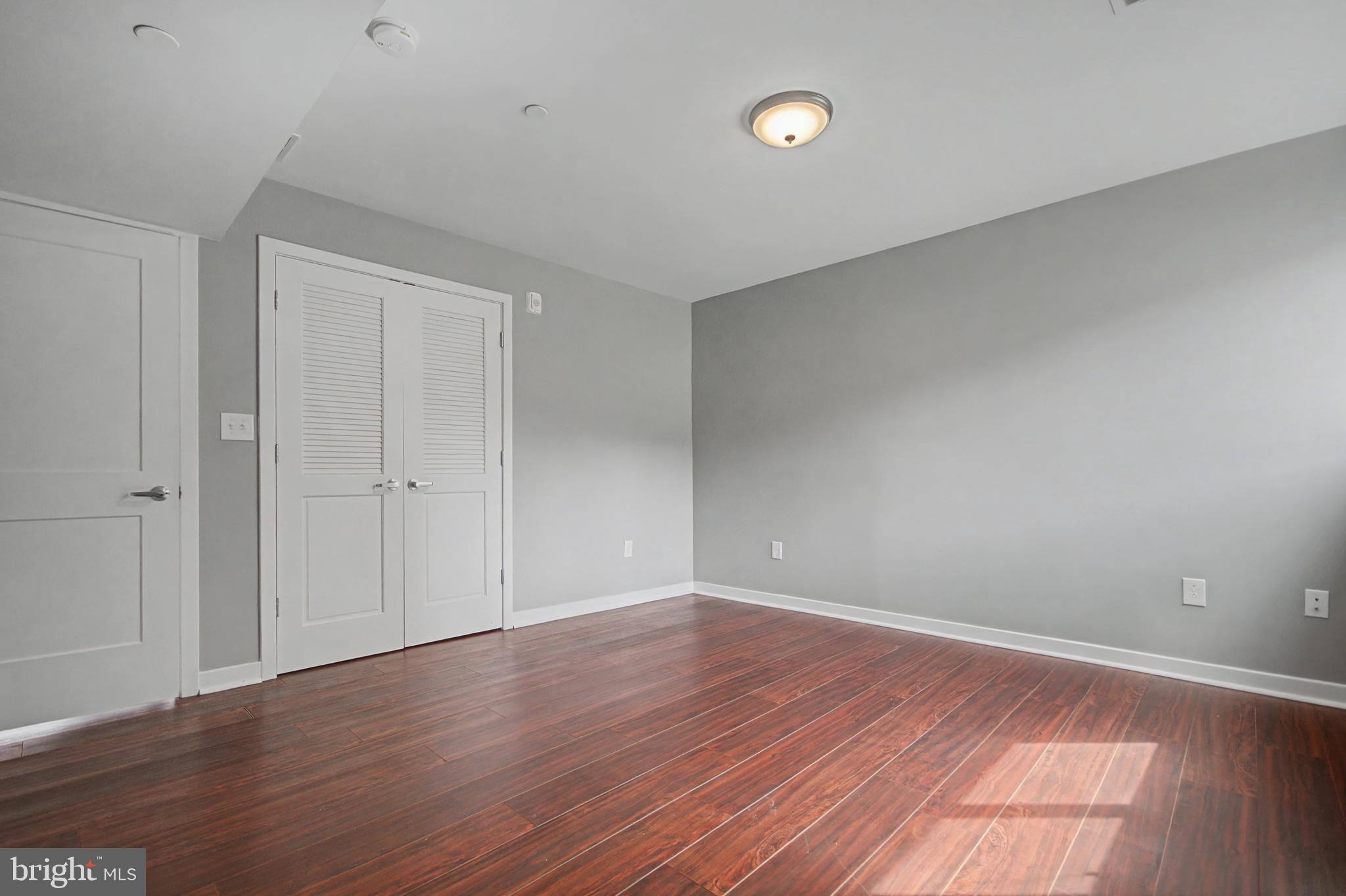 768 FAIRVIEW AVENUE B 768 B