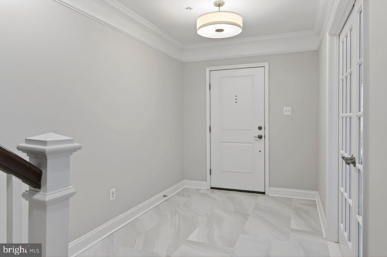 89 SOUTHGATE AVENUE