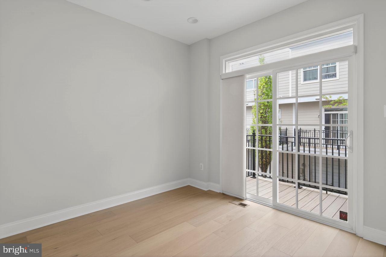 89 SOUTHGATE AVENUE