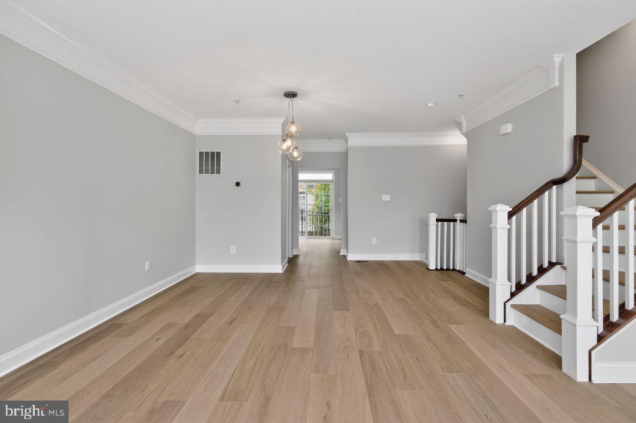 89 SOUTHGATE AVENUE