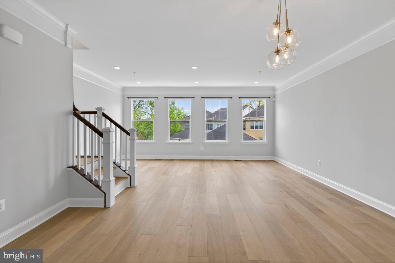 89 SOUTHGATE AVENUE