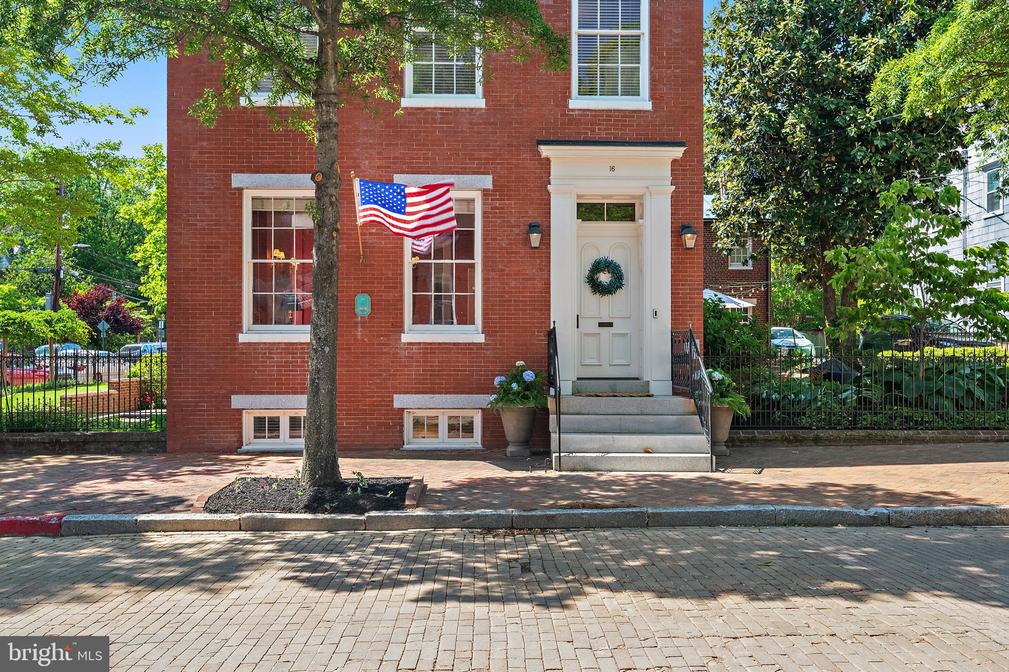 16 MARYLAND AVENUE