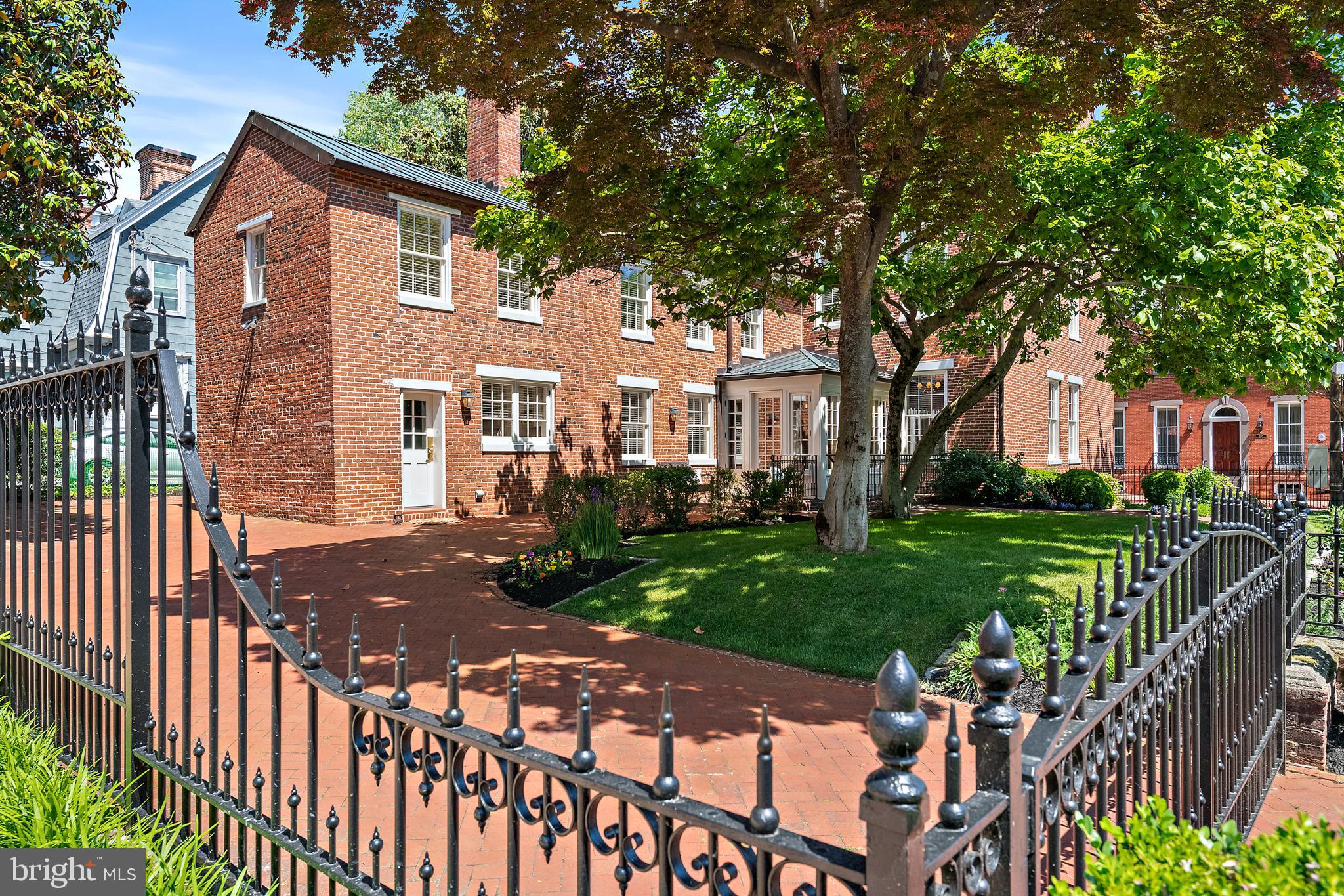 16 MARYLAND AVENUE
