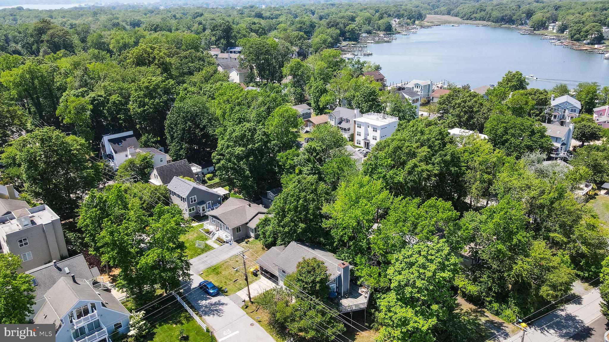3328 SHORE DRIVE