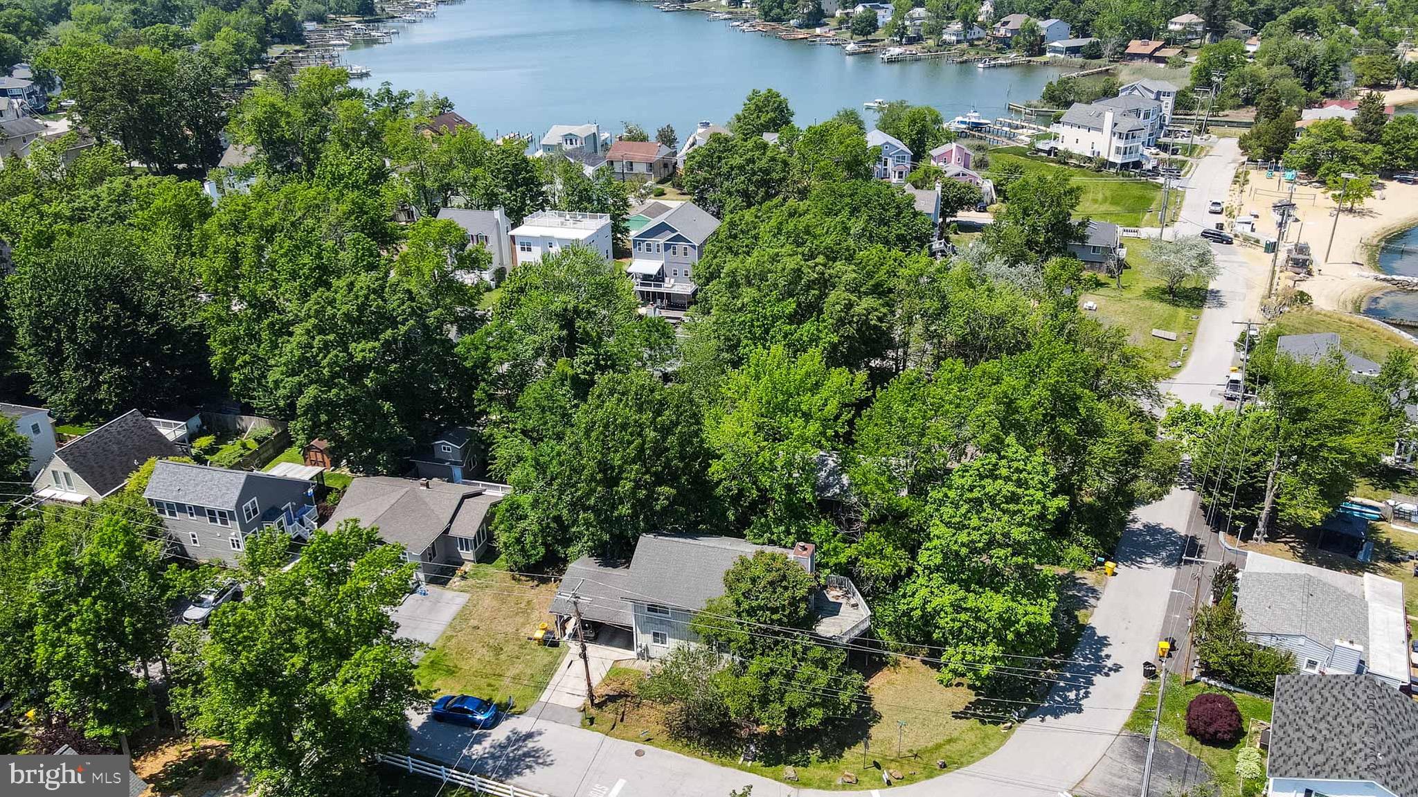 3328 SHORE DRIVE