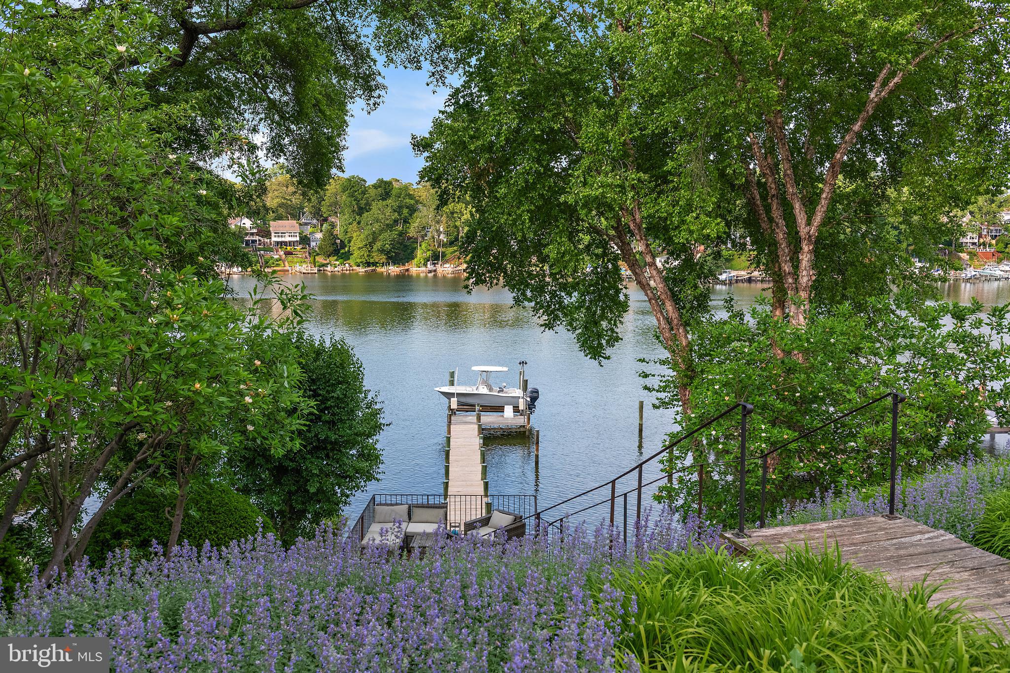 1210 SEVERNVIEW DRIVE