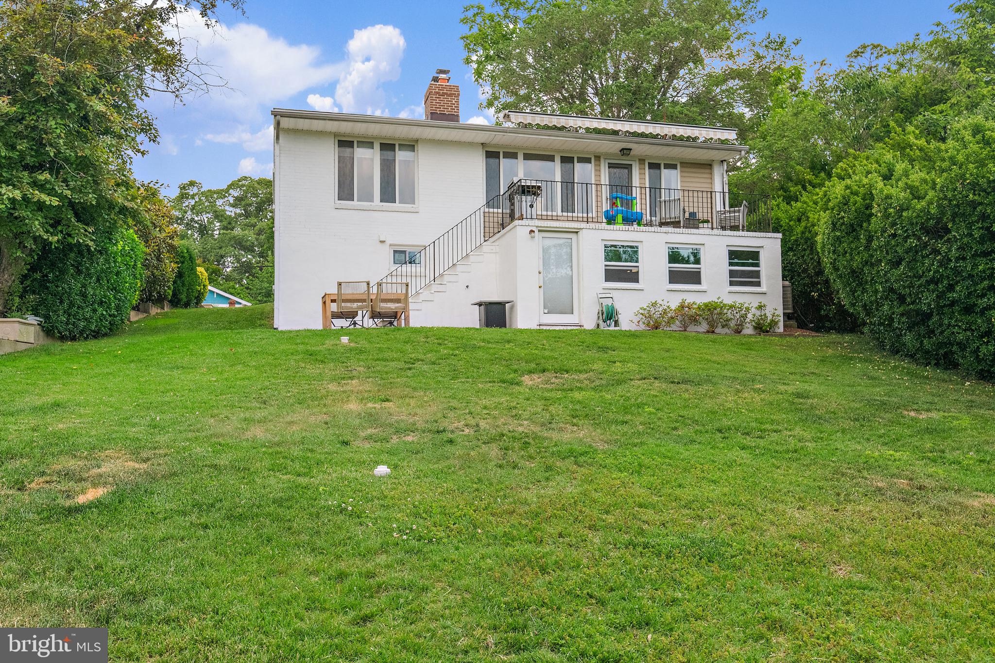 1210 SEVERNVIEW DRIVE