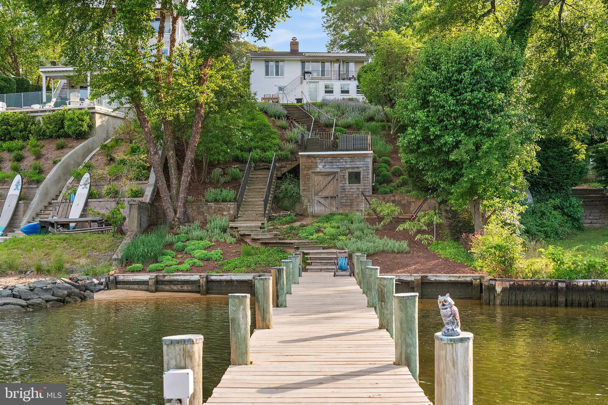 1210 SEVERNVIEW DRIVE