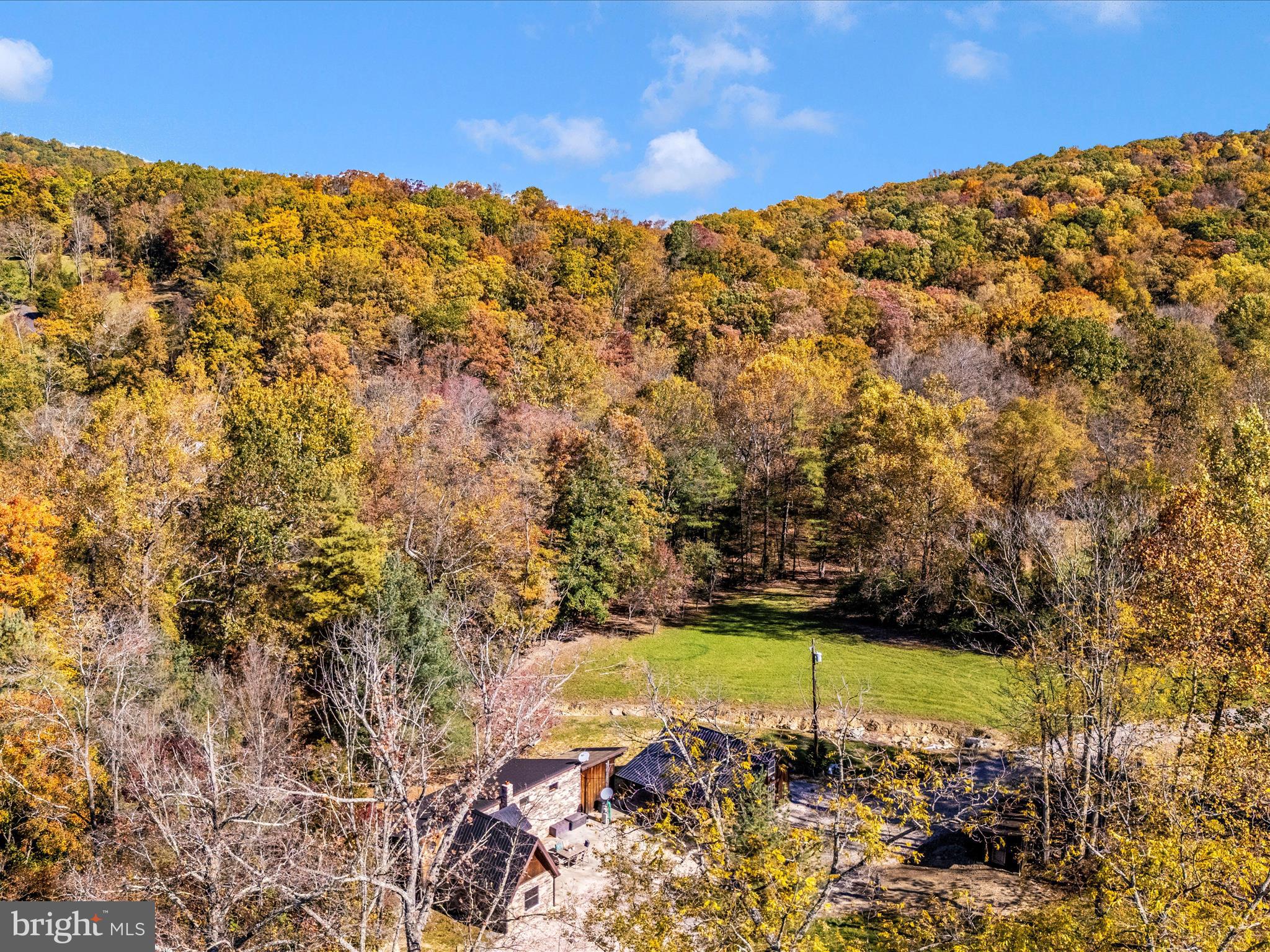 7819 FRIENDS CREEK ROAD