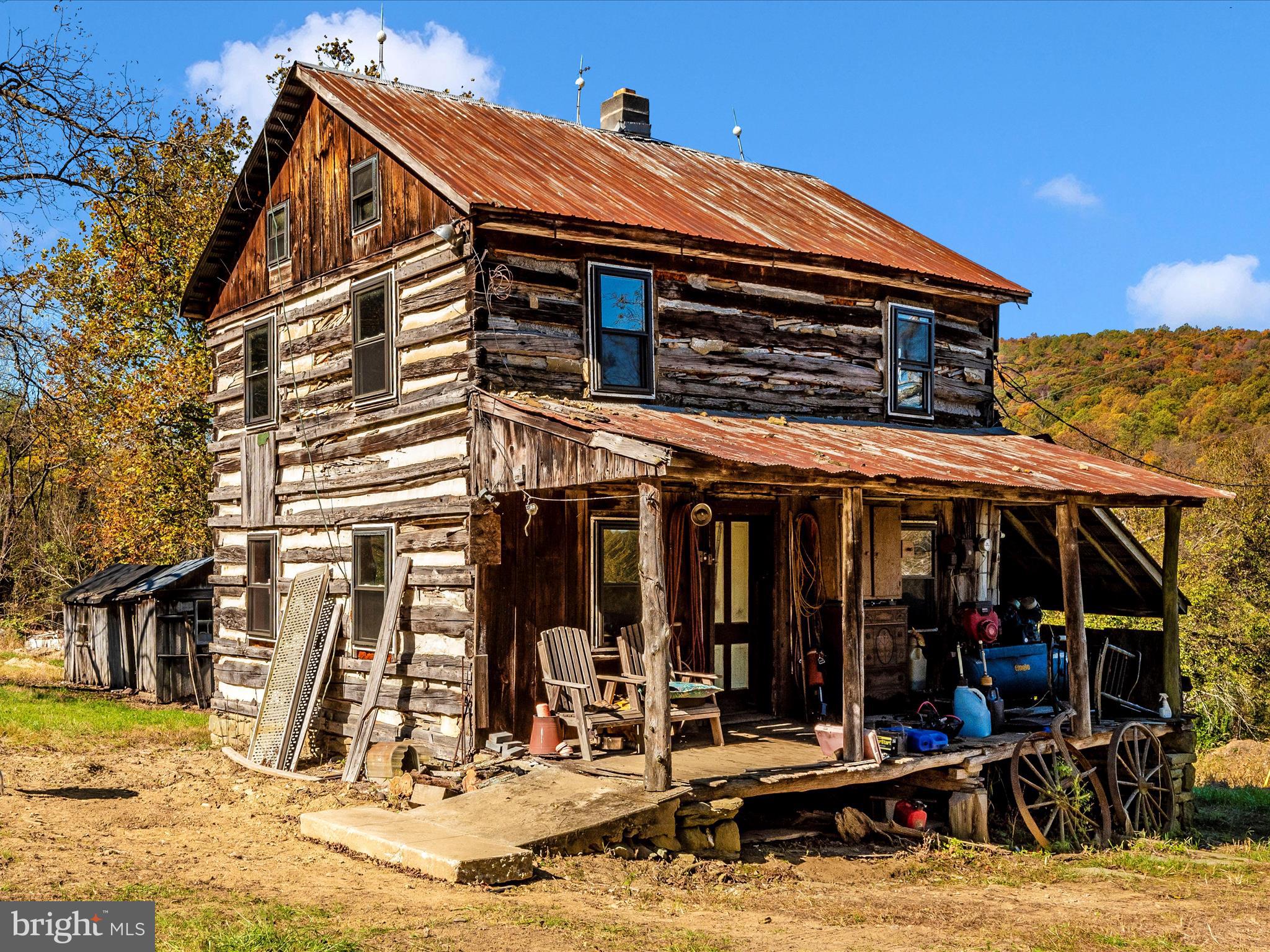 7819 FRIENDS CREEK ROAD