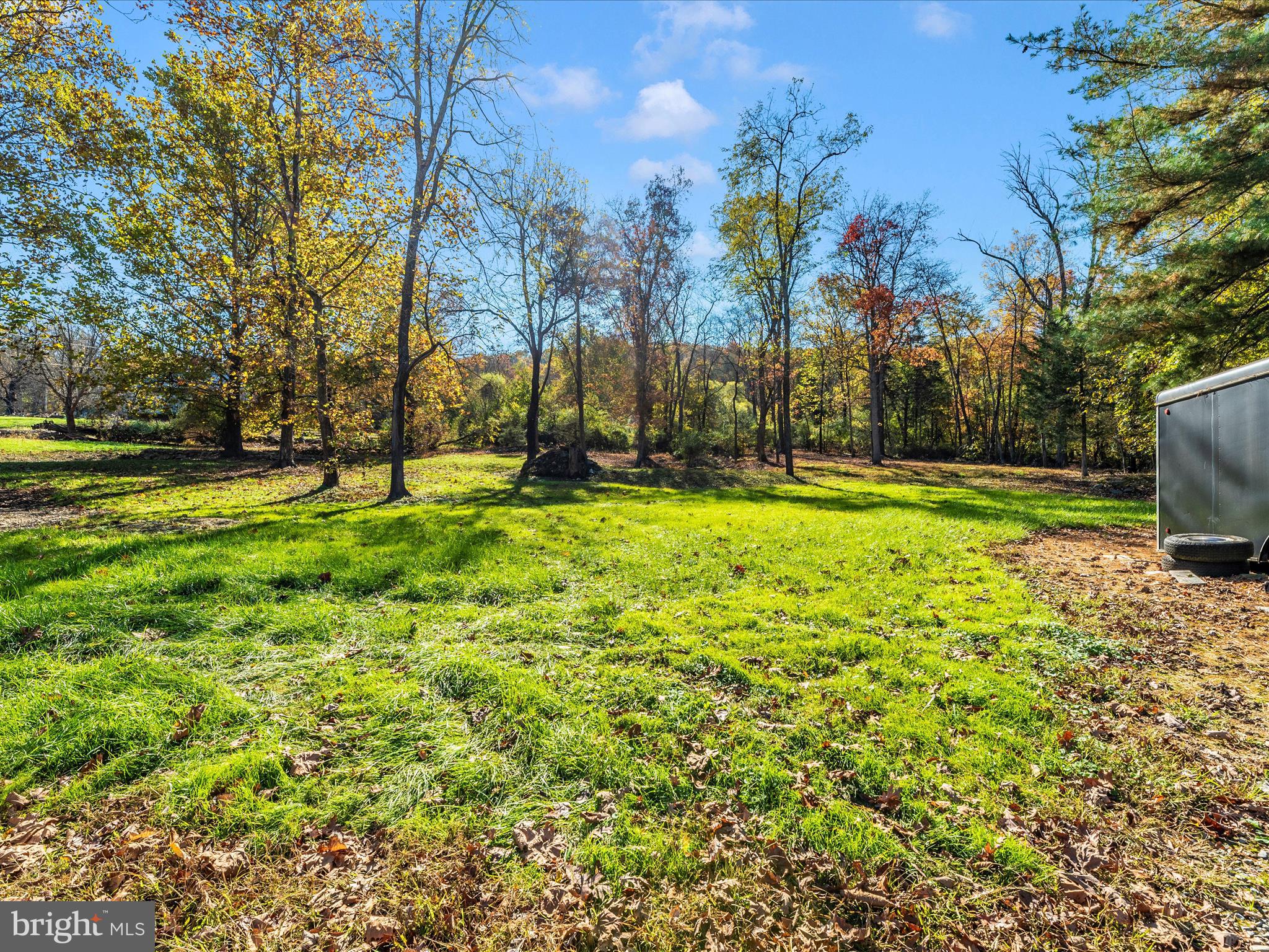 7819 FRIENDS CREEK ROAD