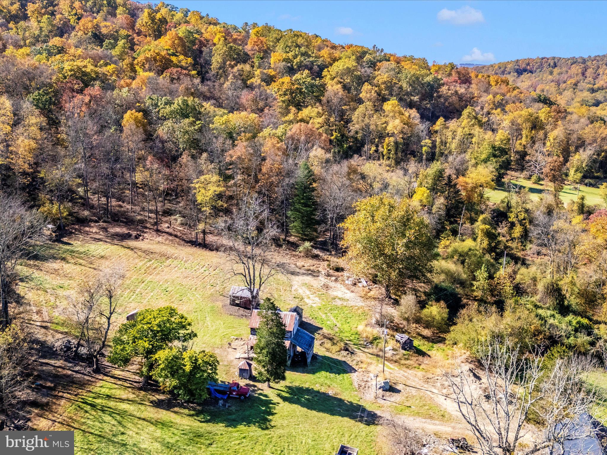 7819 FRIENDS CREEK ROAD