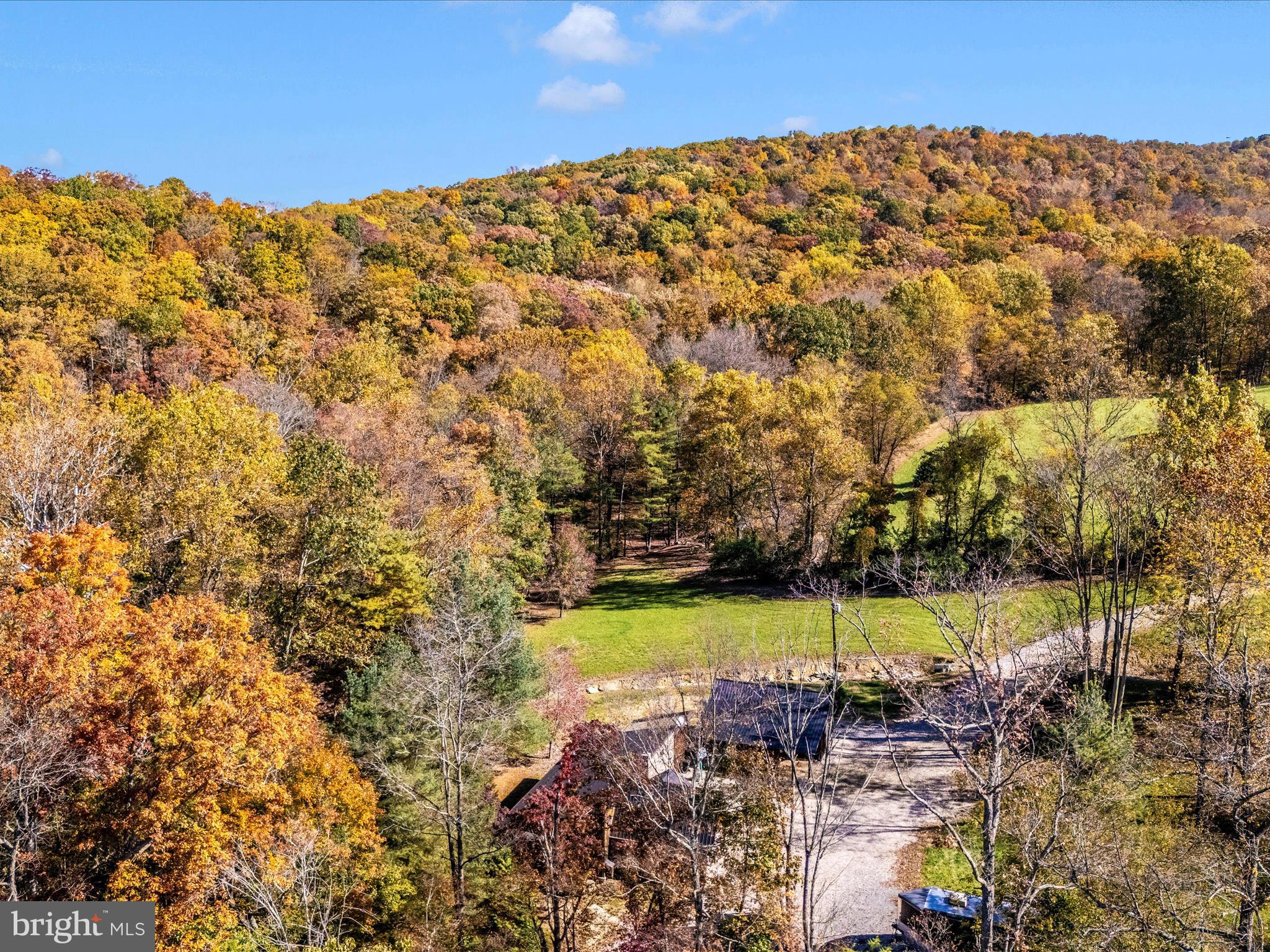 7819 FRIENDS CREEK ROAD
