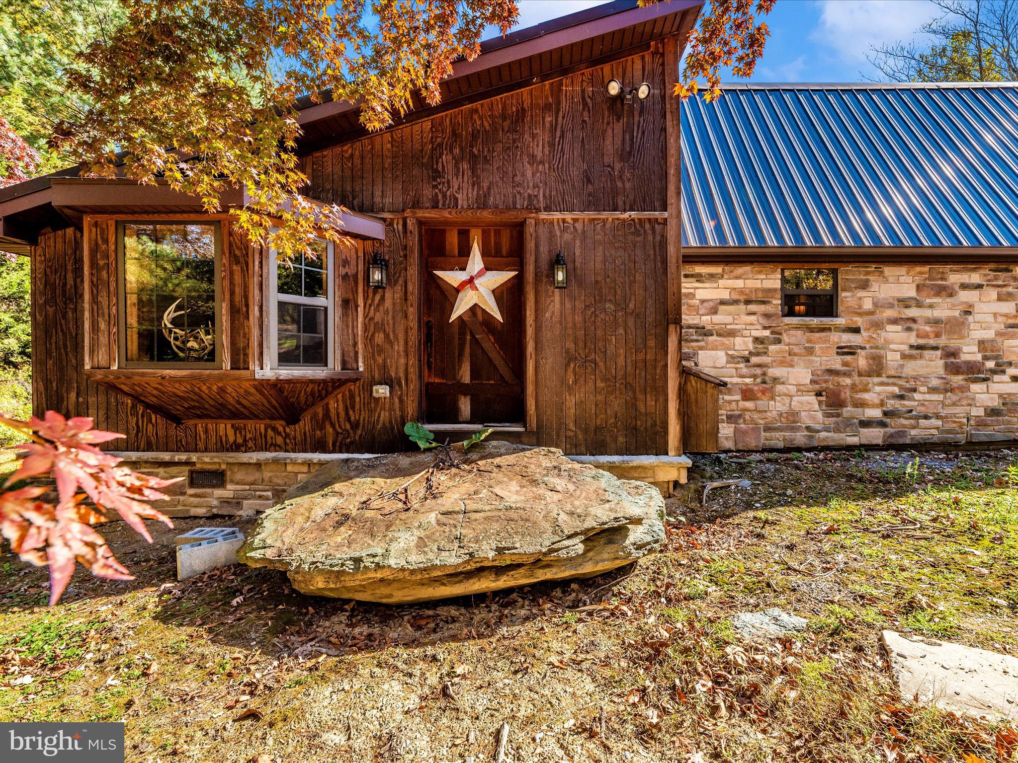 7819 FRIENDS CREEK ROAD