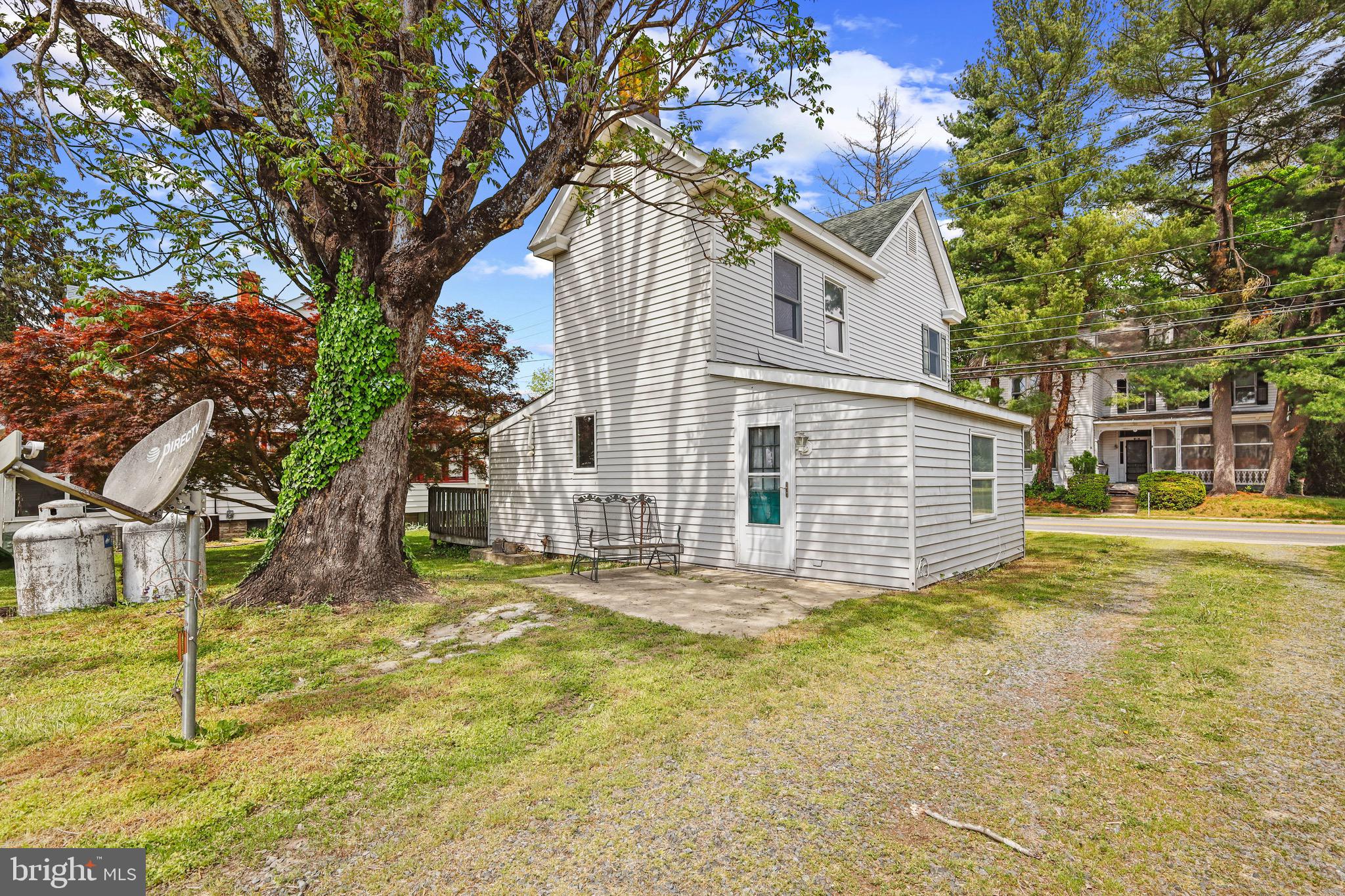 112 WALNUT STREET