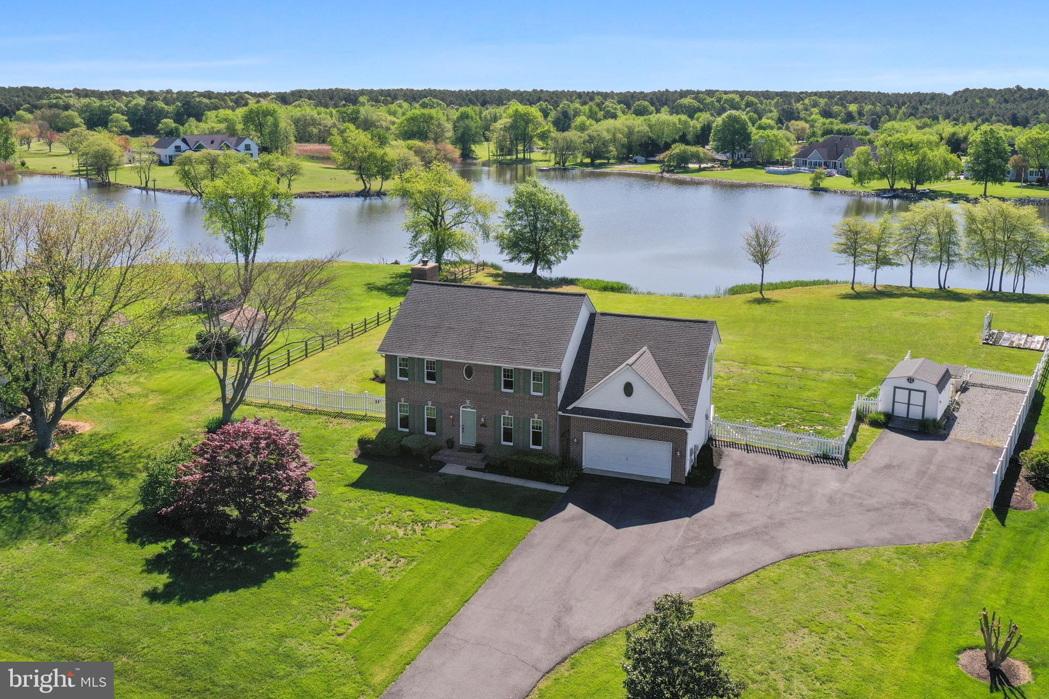 321 S LAKE DRIVE