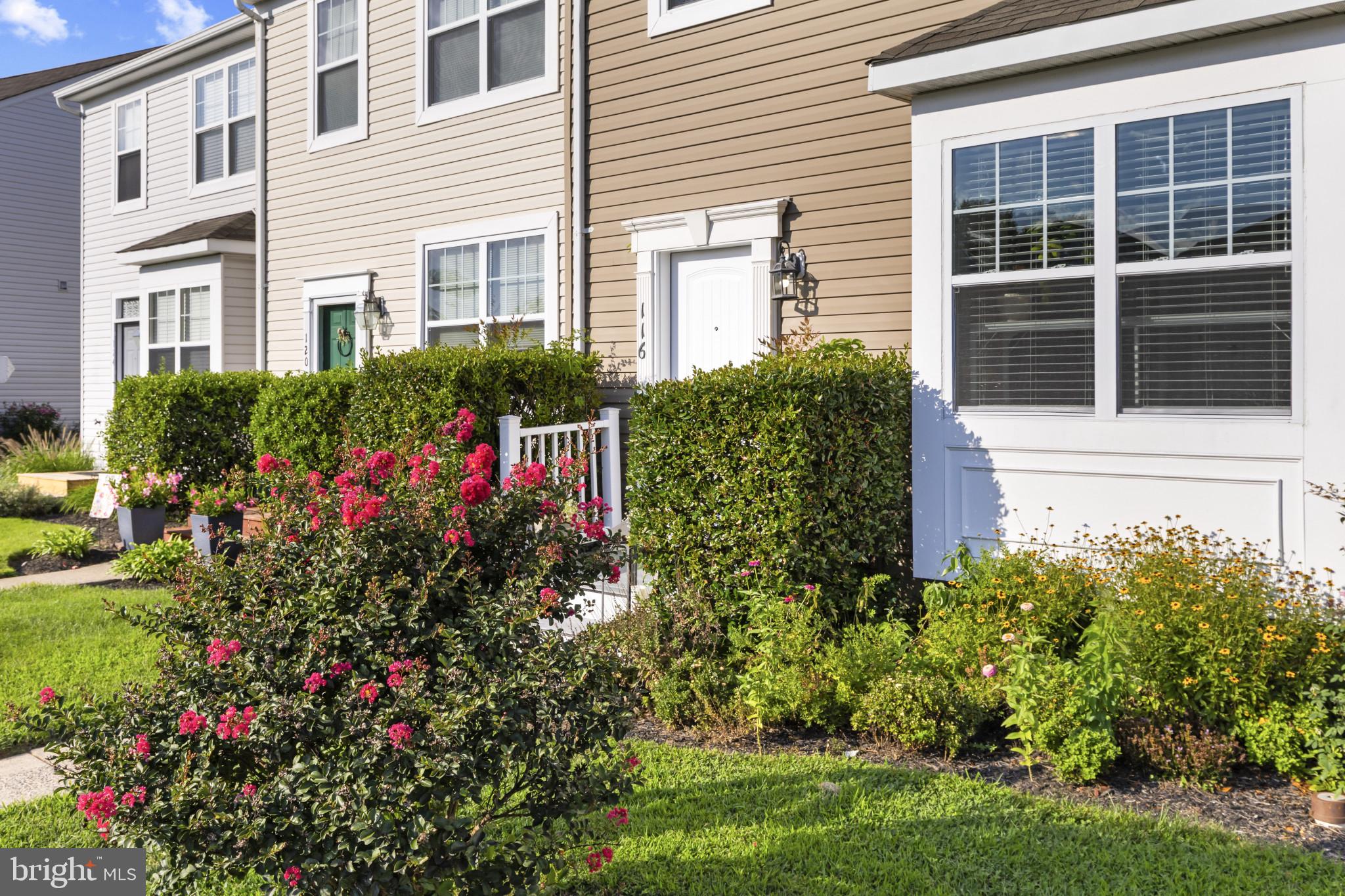 116 CREEKSIDE COMMONS COURT