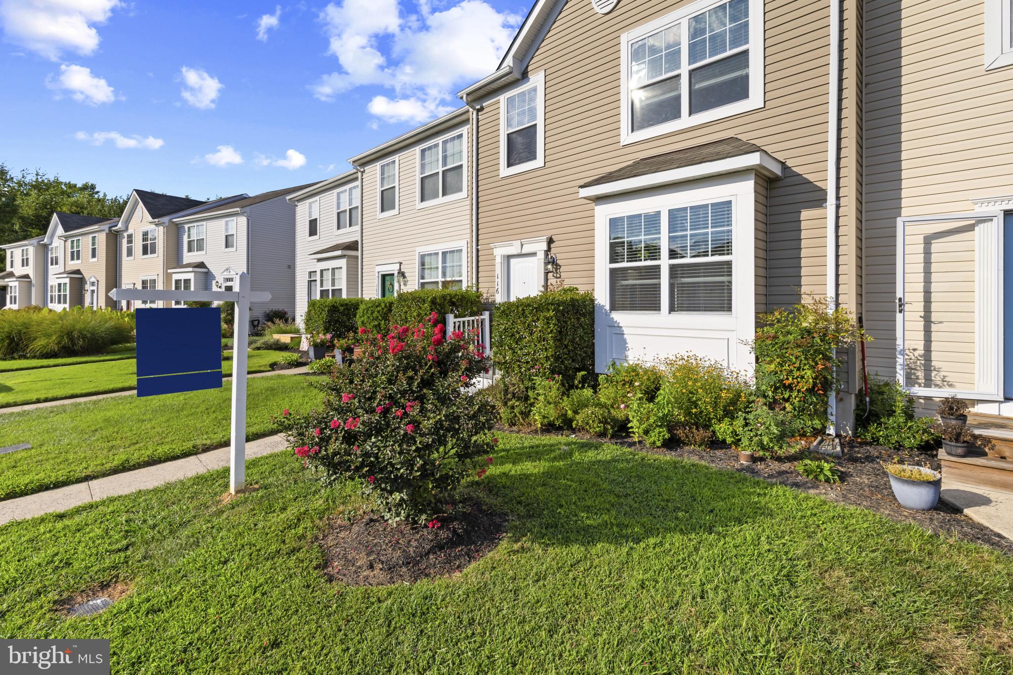 116 CREEKSIDE COMMONS COURT