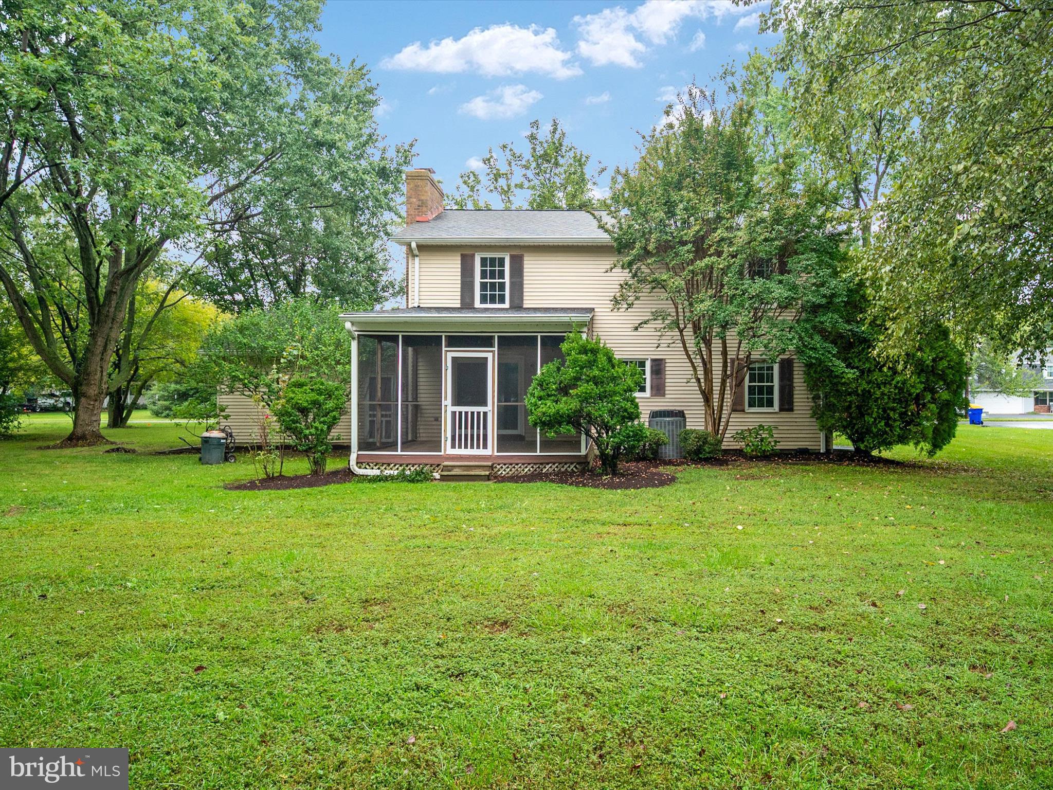 317 COLUMBIA LANE